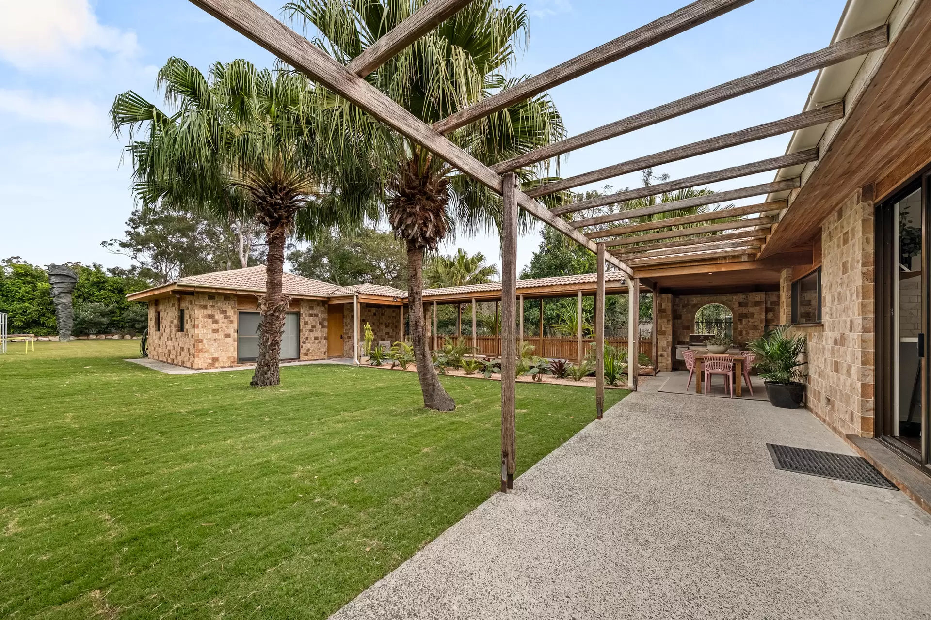 134 Grassdale Road, Belmont Sold by  - image 1