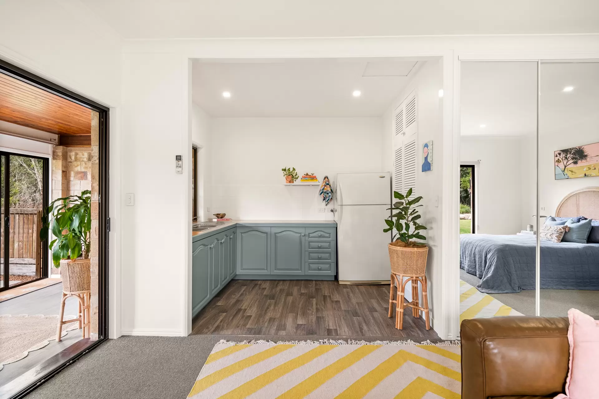 134 Grassdale Road, Belmont Sold by Queensland Sotheby's International Realty - image 1