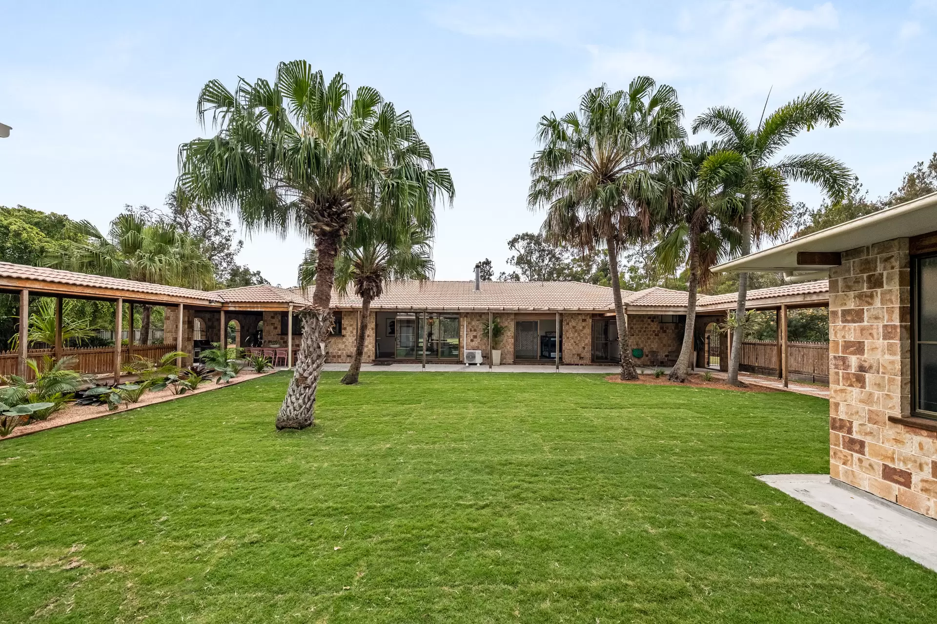 134 Grassdale Road, Belmont Sold by  - image 1
