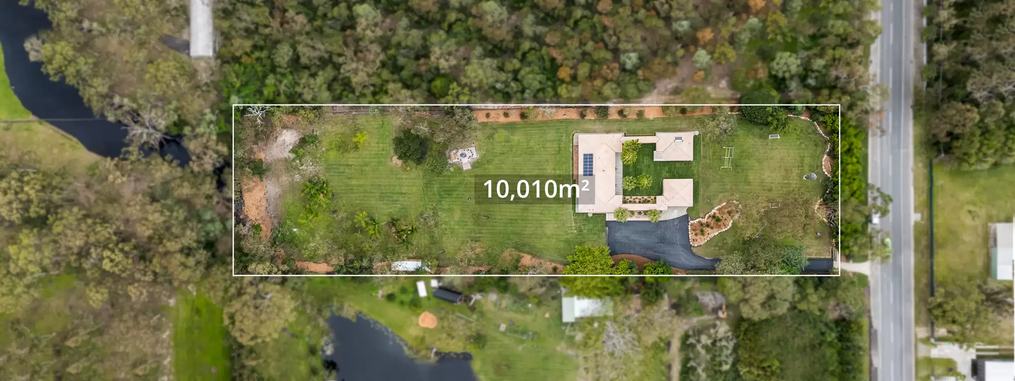 134 Grassdale Road, Belmont Sold by Queensland Sotheby's International Realty - image 1