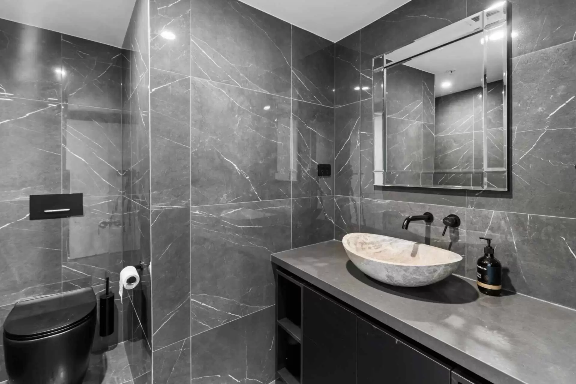 83/29-39 Woodroffe Avenue, Main Beach Sold by Queensland Sotheby's International Realty - image 1