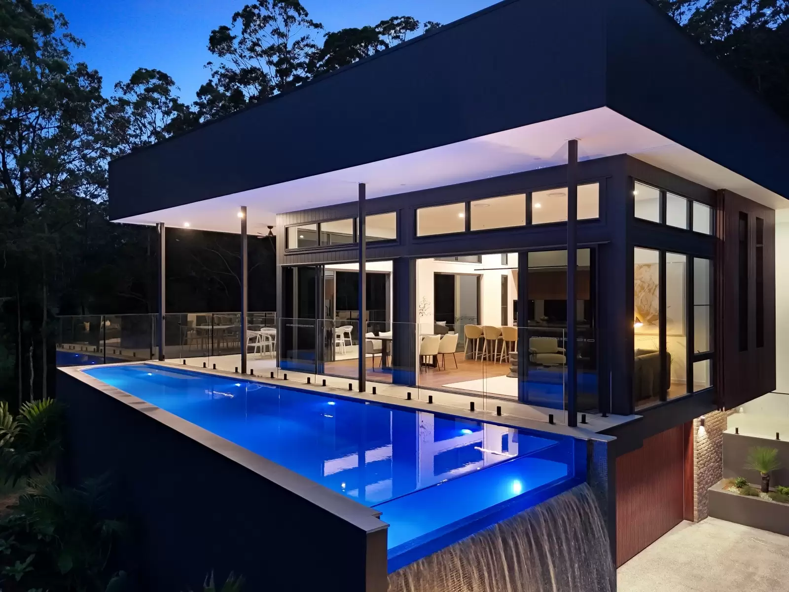 27 Martha Ruddy Way, Tallebudgera Sold by Queensland Sotheby's International Realty - image 1