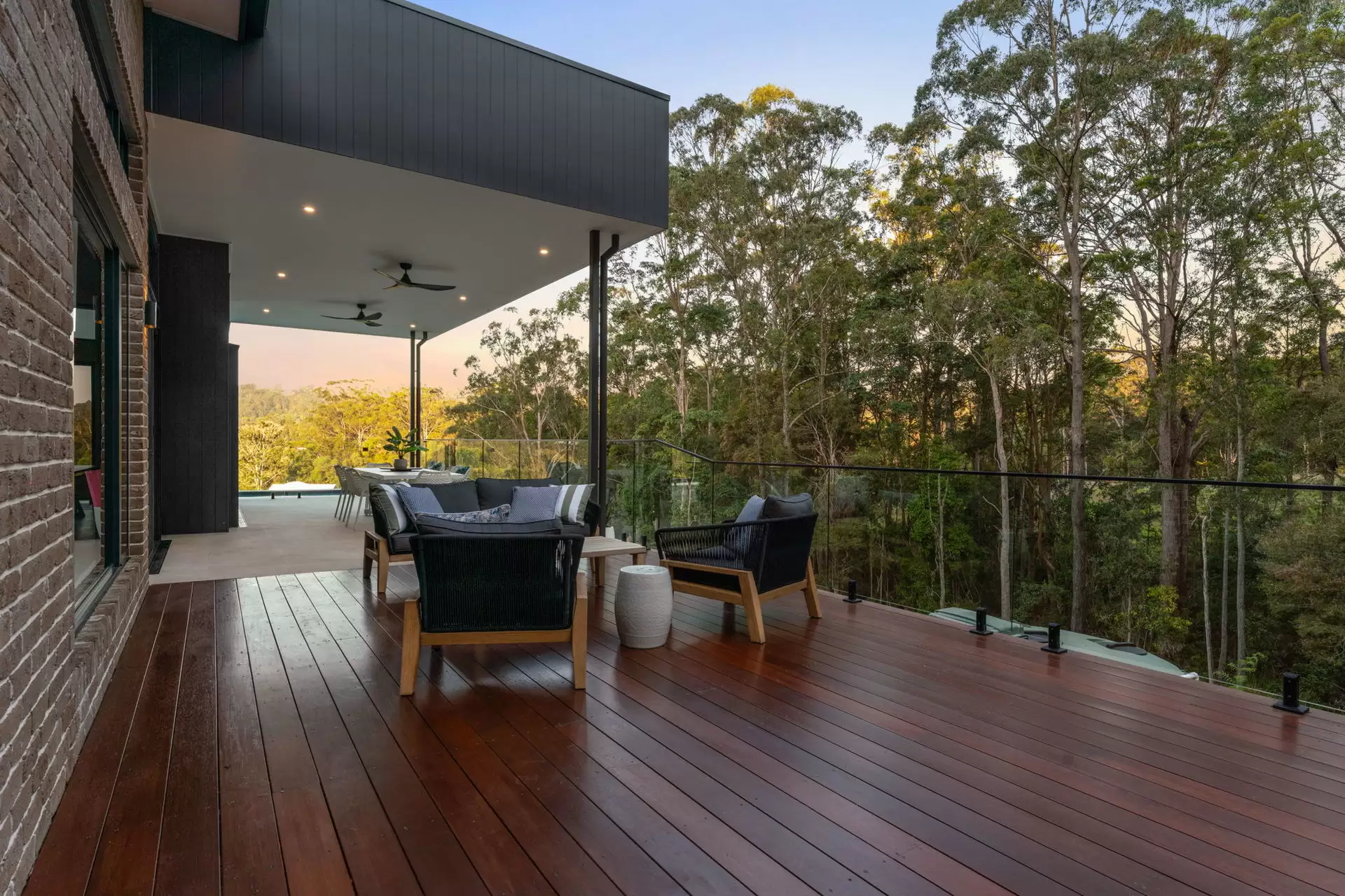 27 Martha Ruddy Way, Tallebudgera Sold by Queensland Sotheby's International Realty - image 1