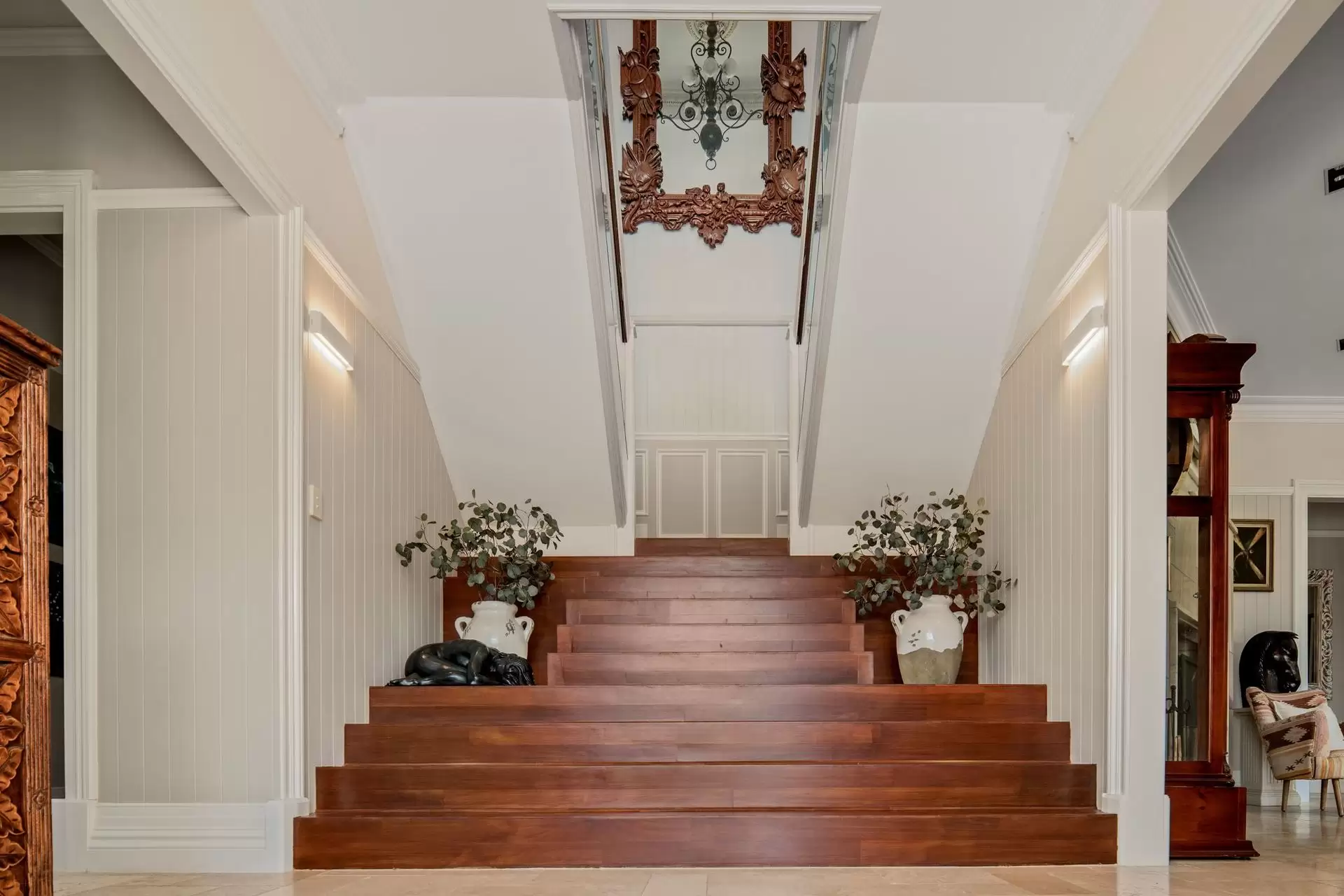 89 Oakridge Street, Burbank Sold by Queensland Sotheby's International Realty - image 1