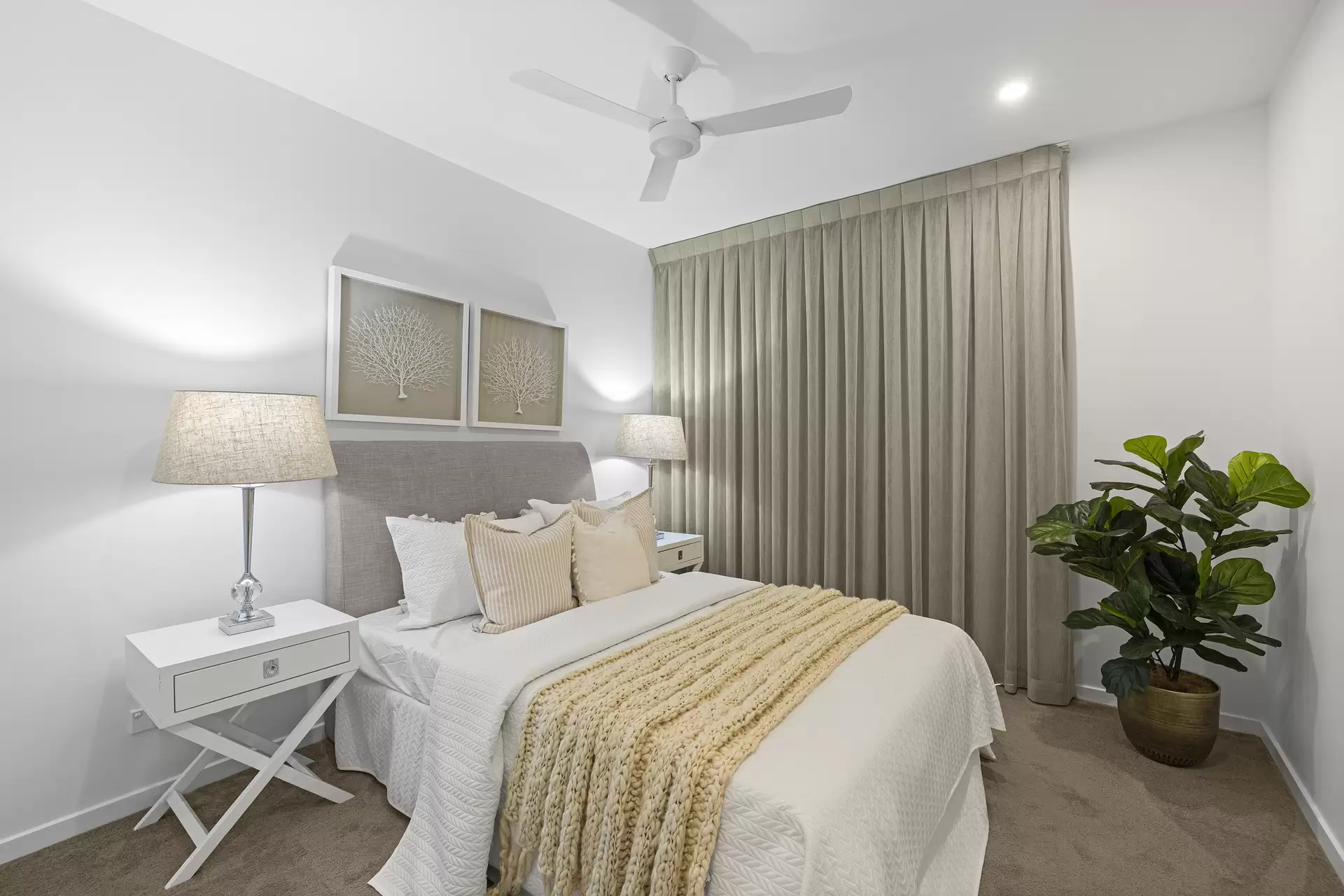 804/12 South Sea Islander Way, Maroochydore Sold by Queensland Sotheby's International Realty - image 1