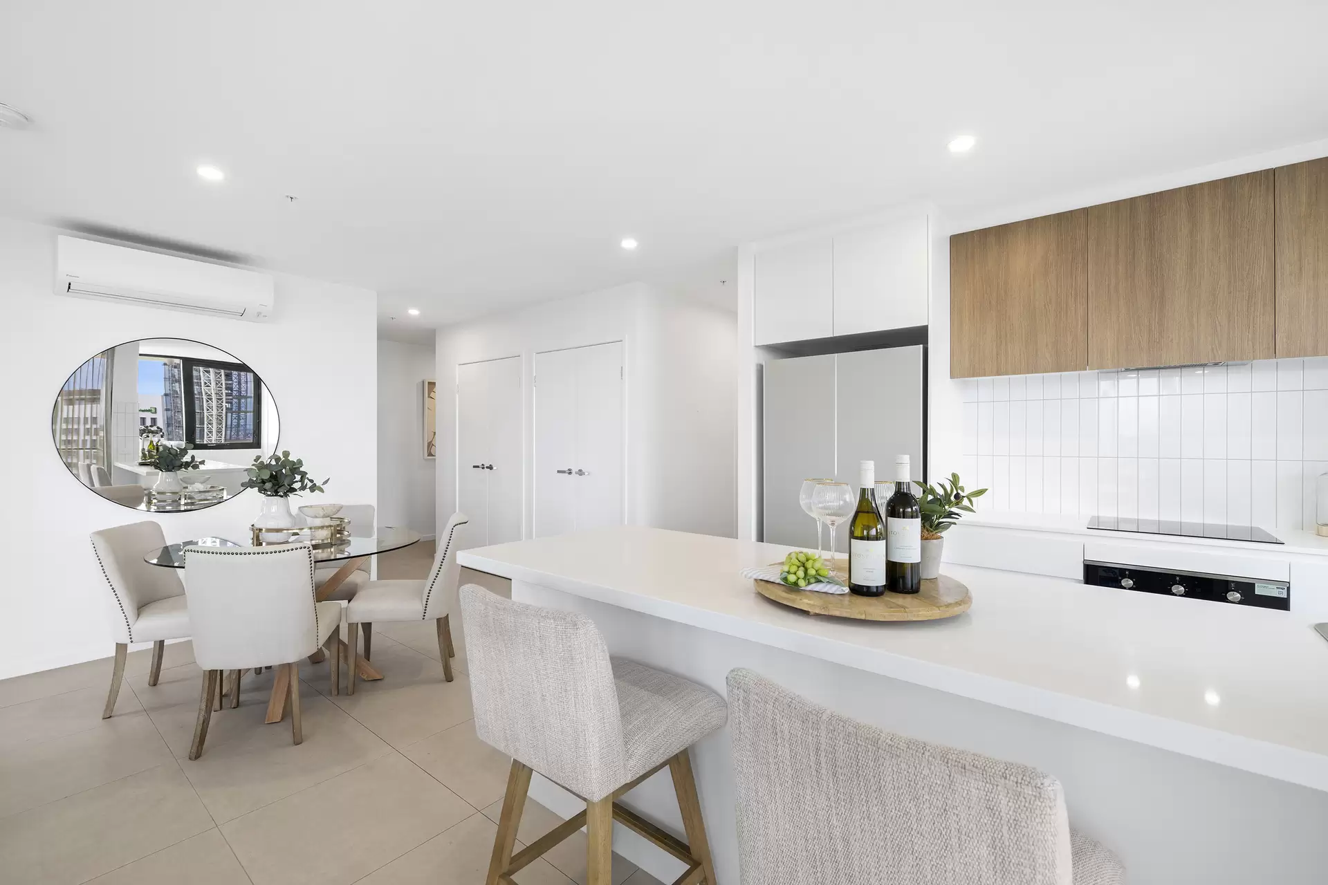 804/12 South Sea Islander Way, Maroochydore Sold by Queensland Sotheby's International Realty - image 1