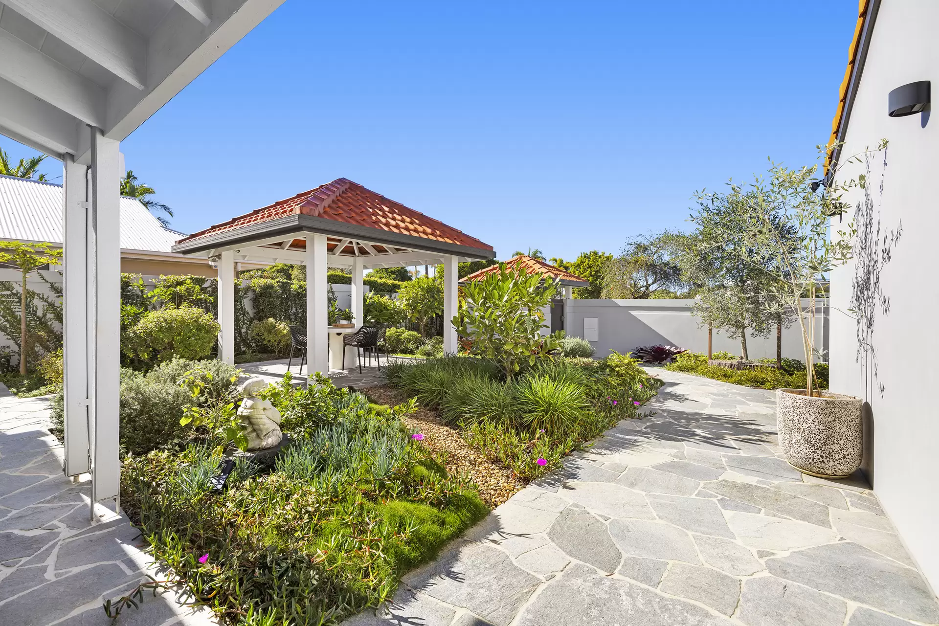 24 Mooloolah Drive, Minyama Sold by Queensland Sotheby's International Realty - image 1
