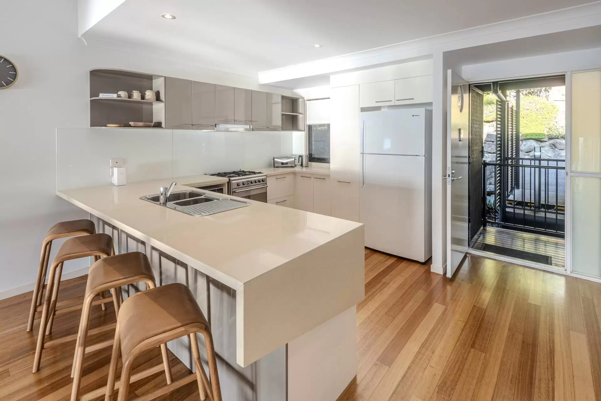 10/5 Acacia Drive, Hamilton Island Sold by Queensland Sotheby's International Realty - image 1