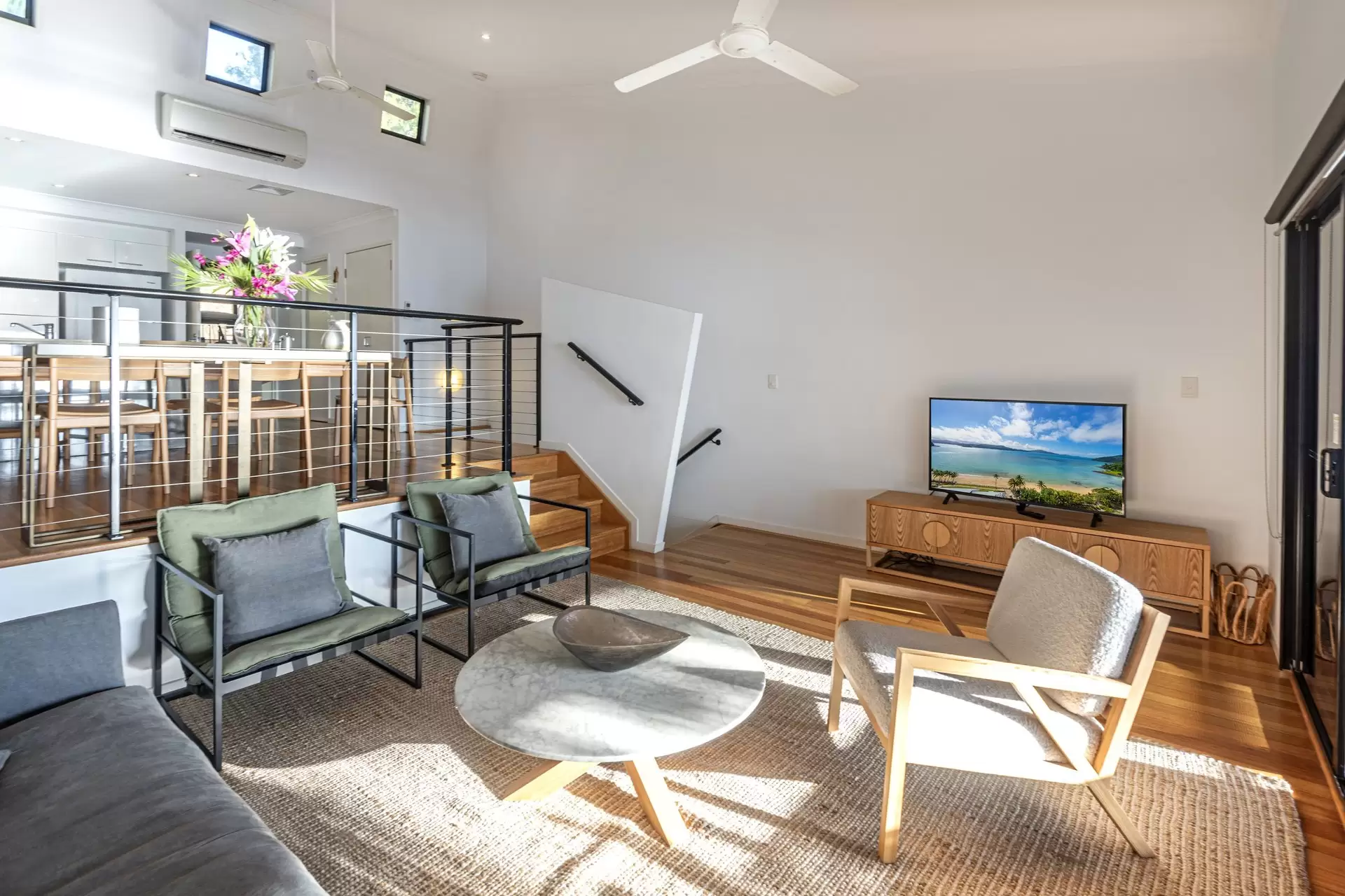 10/5 Acacia Drive, Hamilton Island Sold by Queensland Sotheby's International Realty - image 1