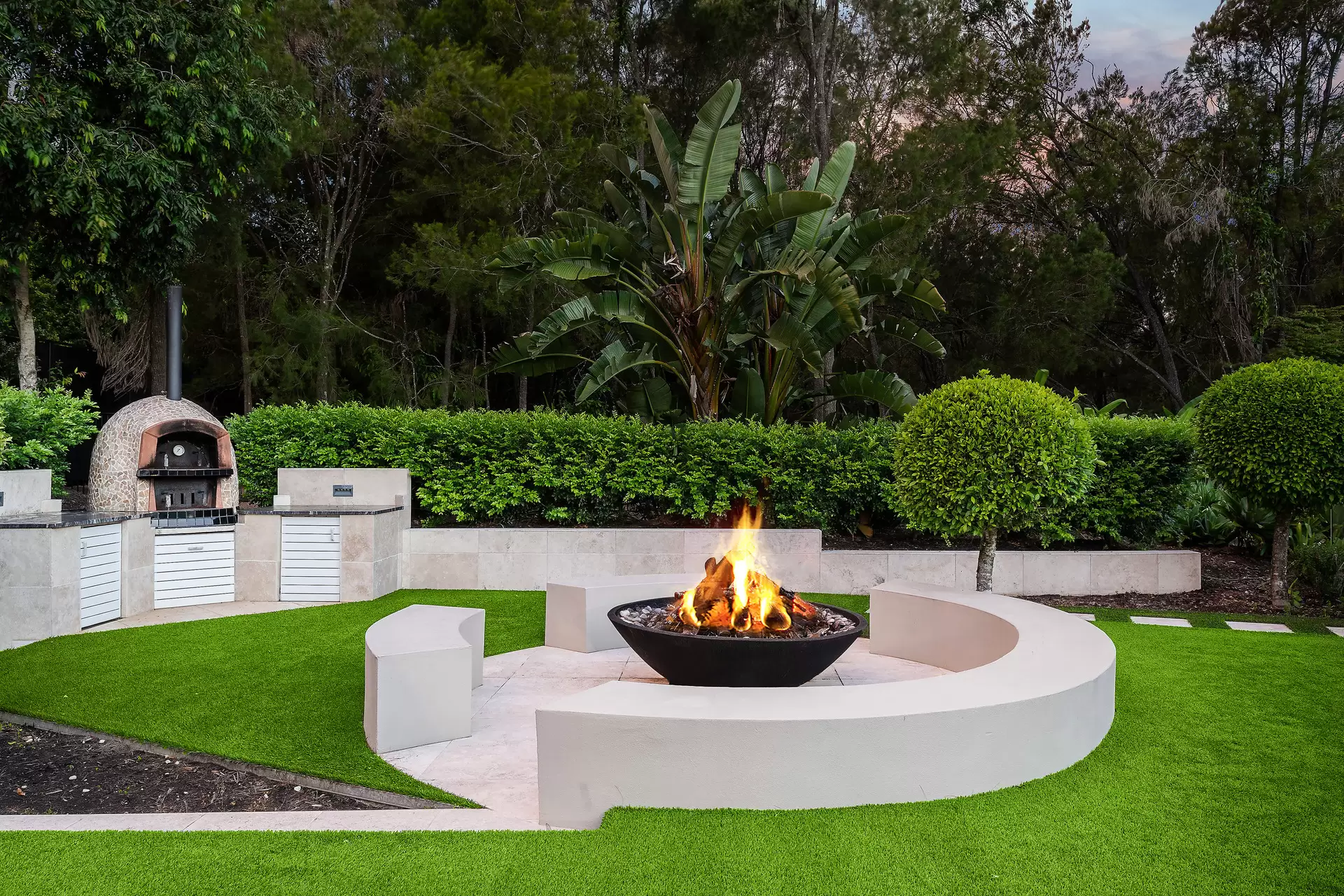 11 Megan Court, Thornlands Sold by Queensland Sotheby's International Realty - image 1