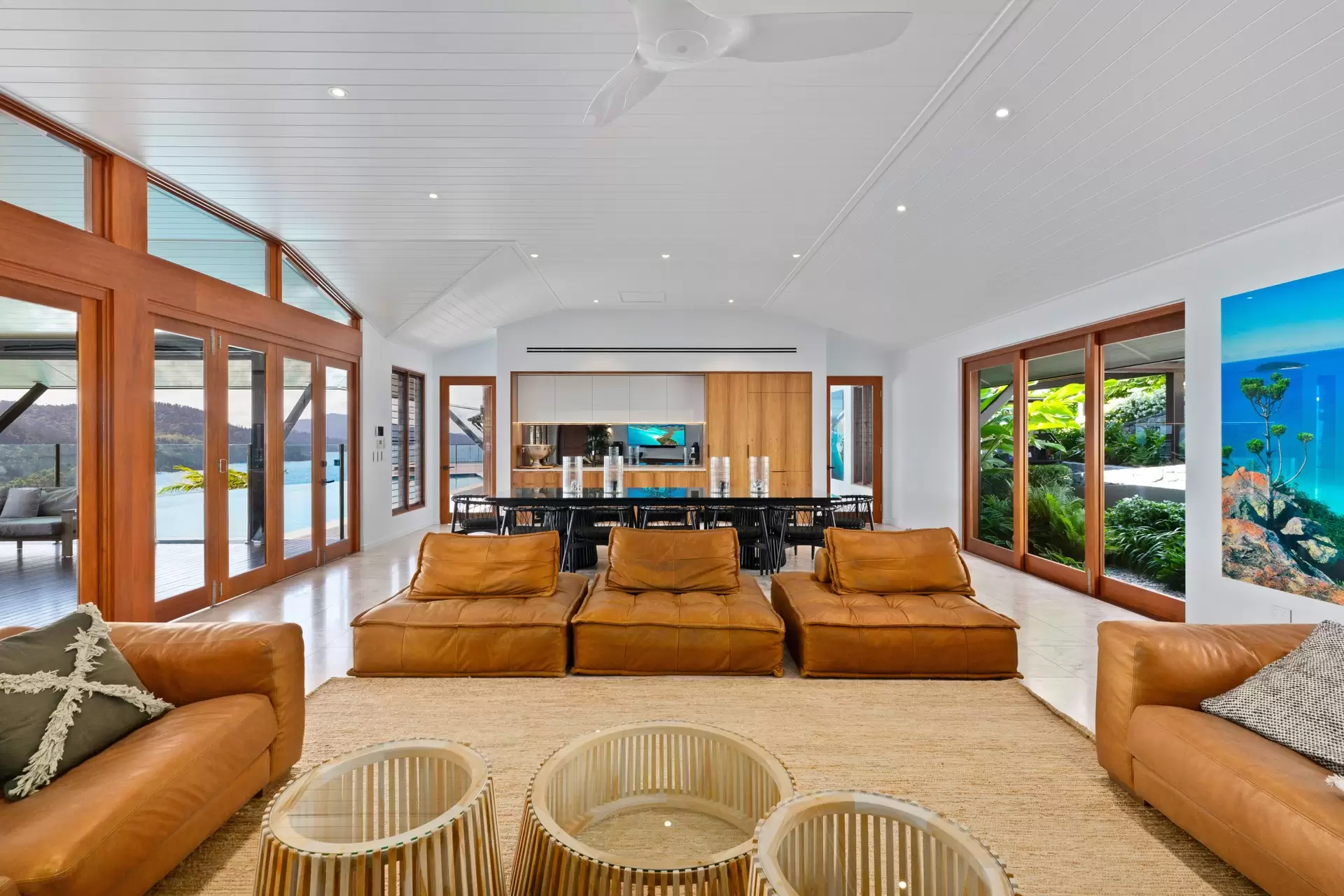 4 Whitsunday Boulevard, Hamilton Island Sold by Queensland Sotheby's International Realty - image 1