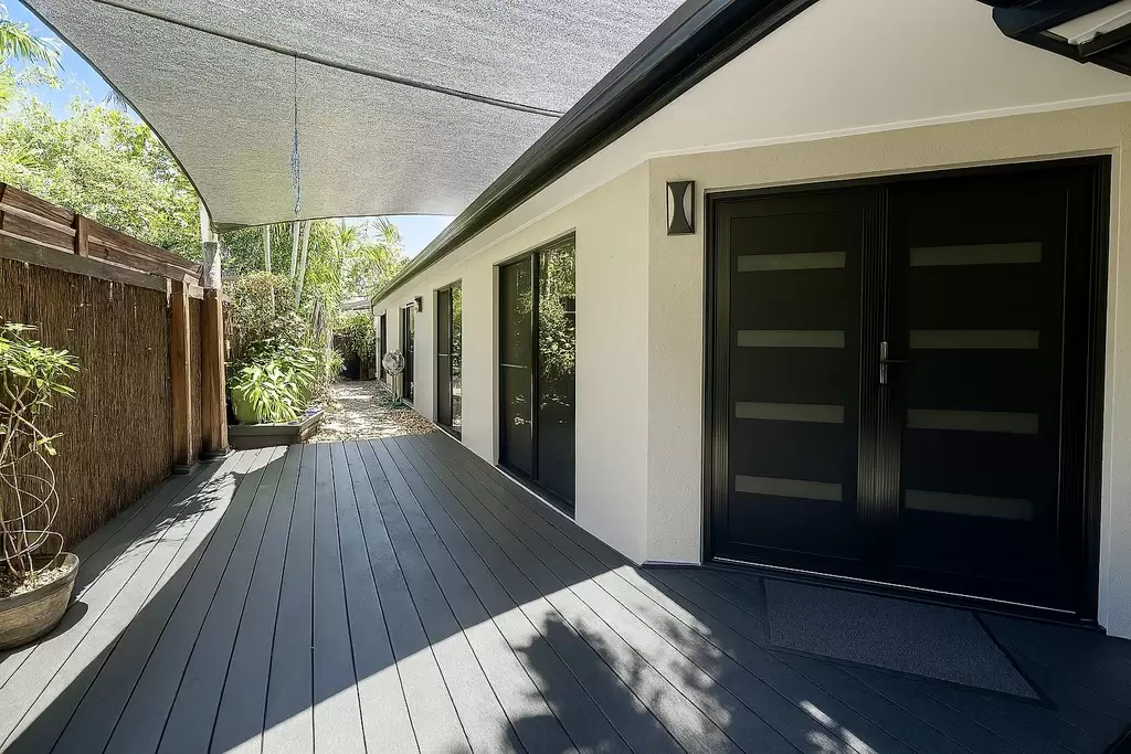 10/53-67 Nautilus Street, Port Douglas Sold by Queensland Sotheby's International Realty