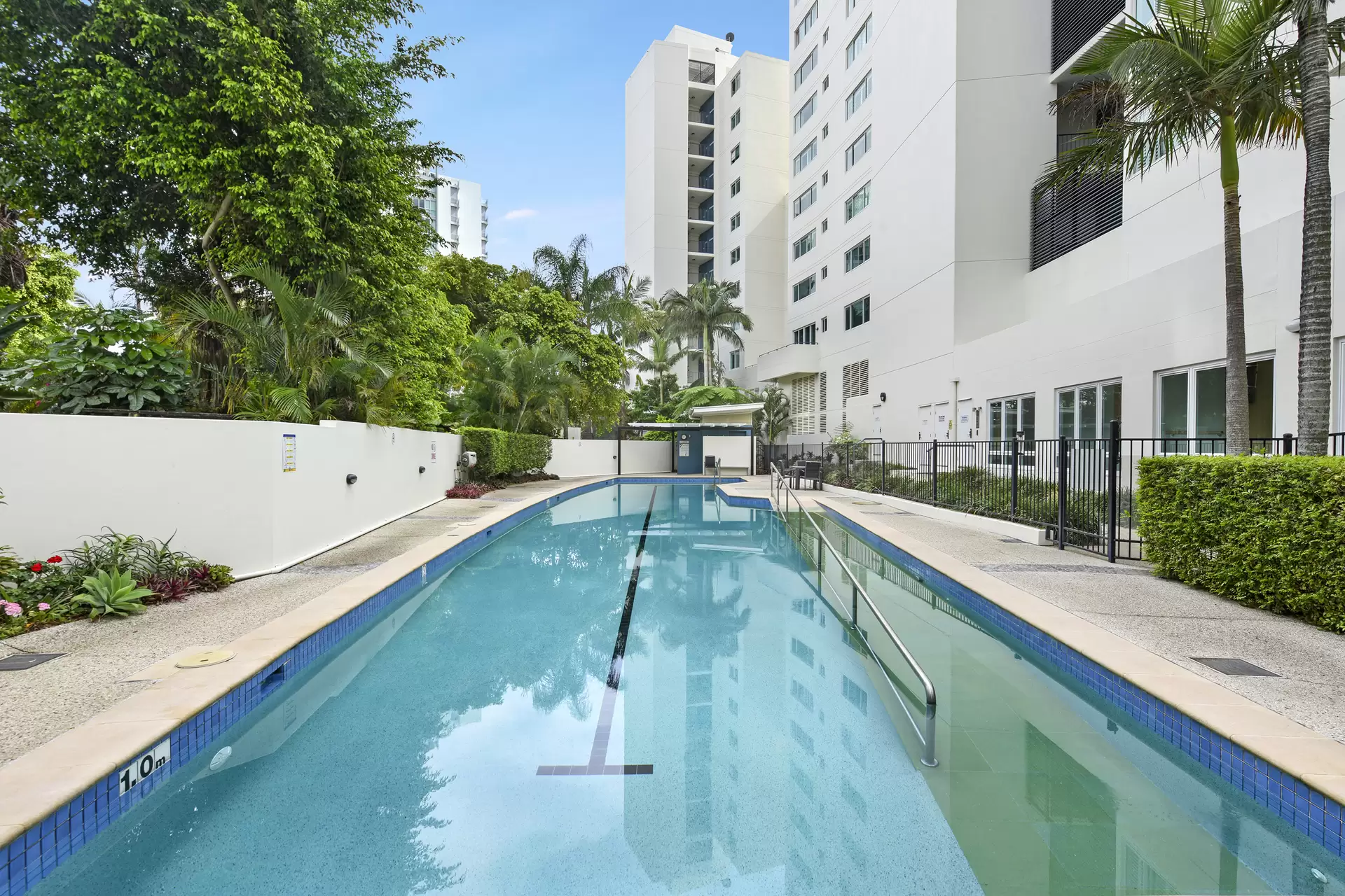 49/326 Marine Parade, Labrador Sold by Queensland Sotheby's International Realty - image 1