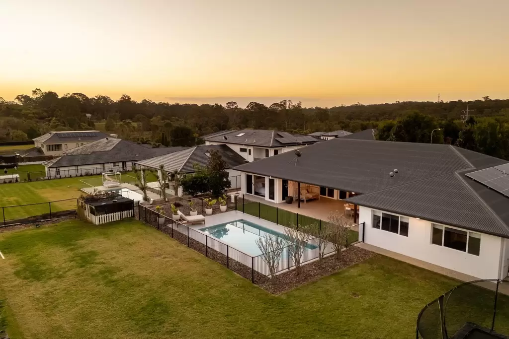 5 Goodtown Street, Rochedale Sold by Queensland Sotheby's International Realty