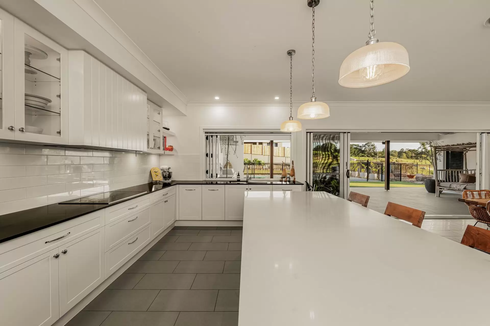 5 Goodtown Street, Rochedale Sold by Queensland Sotheby's International Realty - image 1