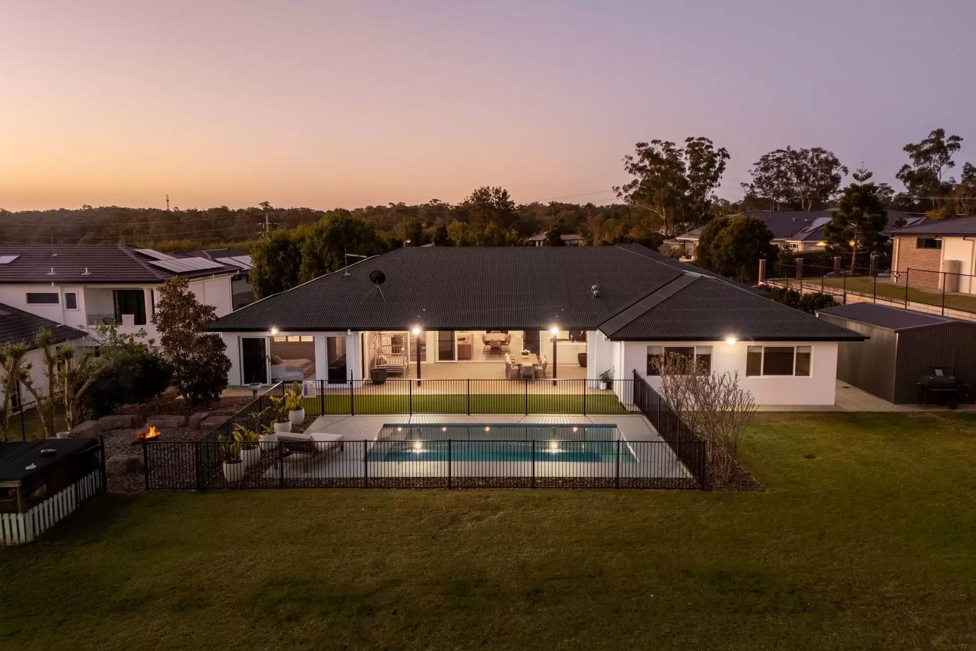 5 Goodtown Street, Rochedale Sold by  - image 1
