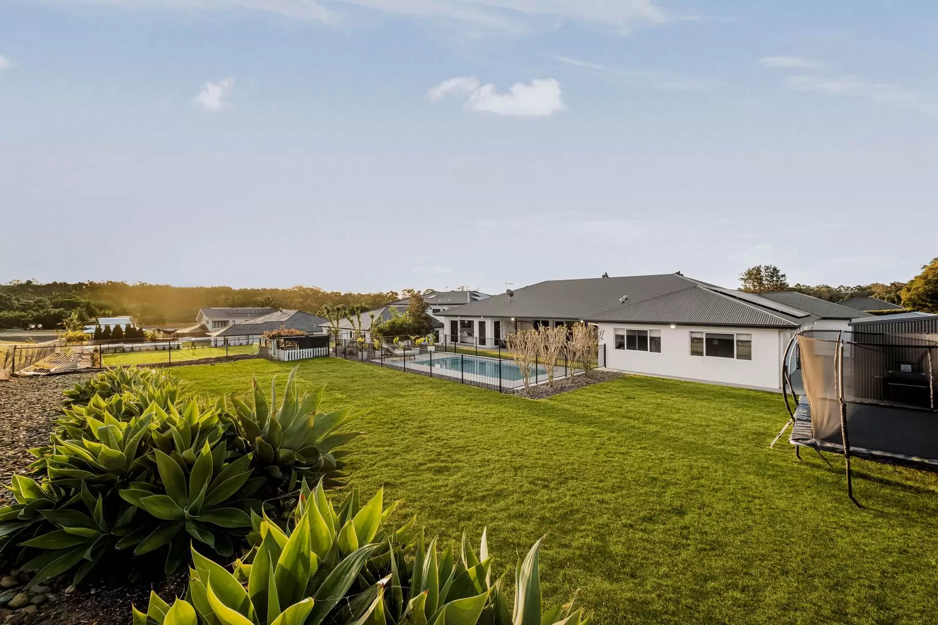 5 Goodtown Street, Rochedale Sold by Queensland Sotheby's International Realty - image 1
