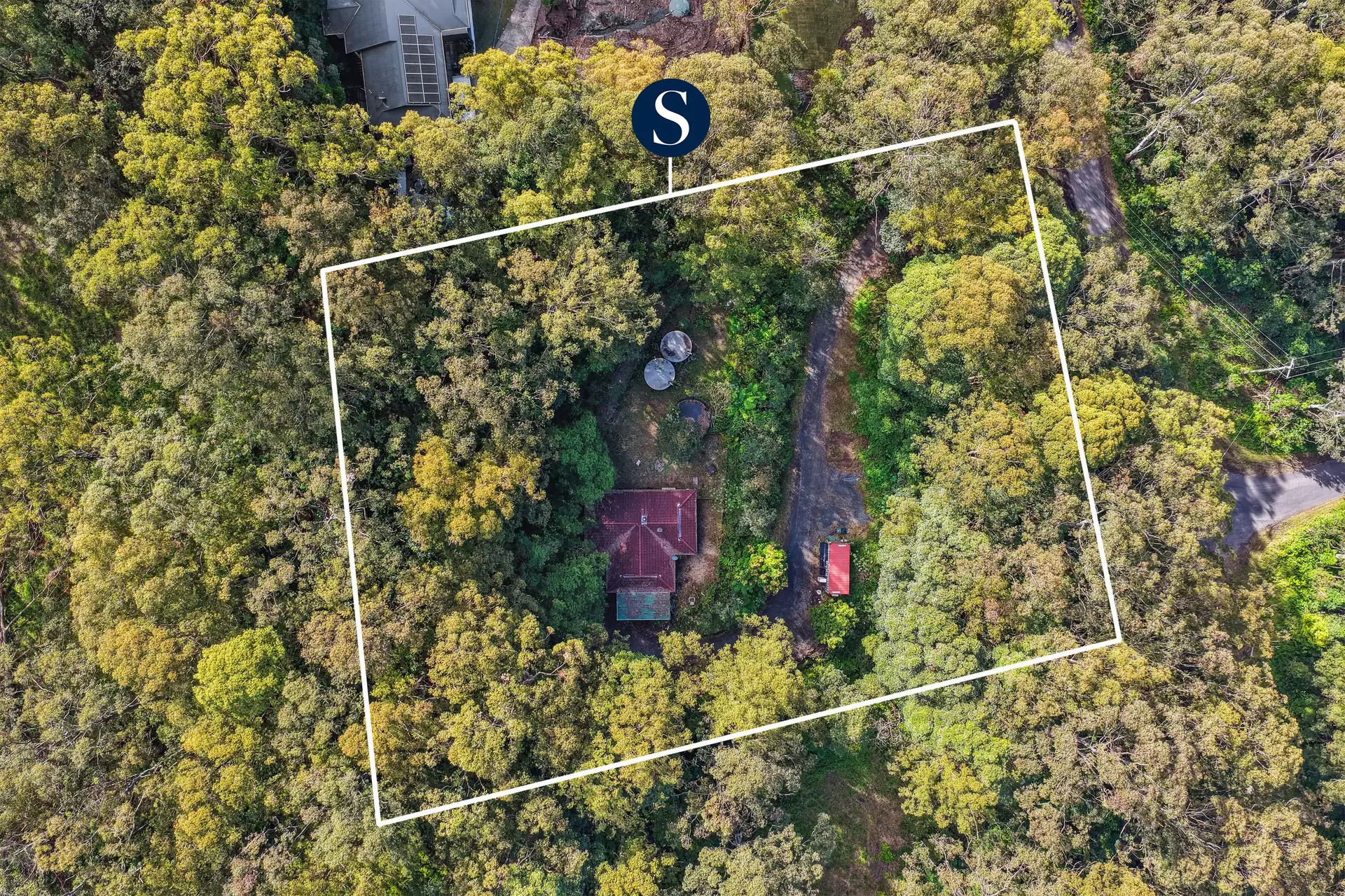 31-35 Akoonah Drive, Beechmont Sold by  - image 1
