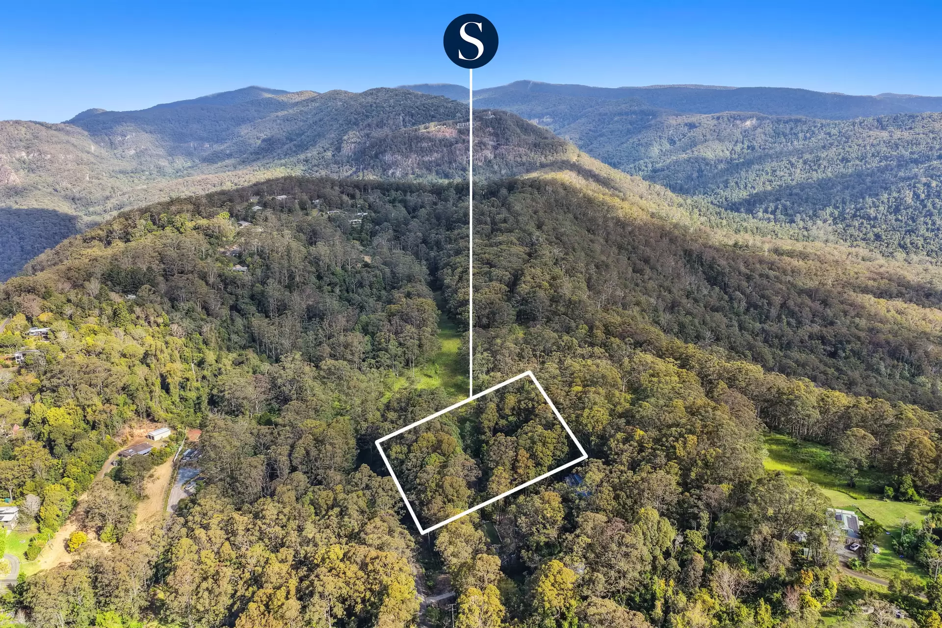 31-35 Akoonah Drive, Beechmont Sold by  - image 1