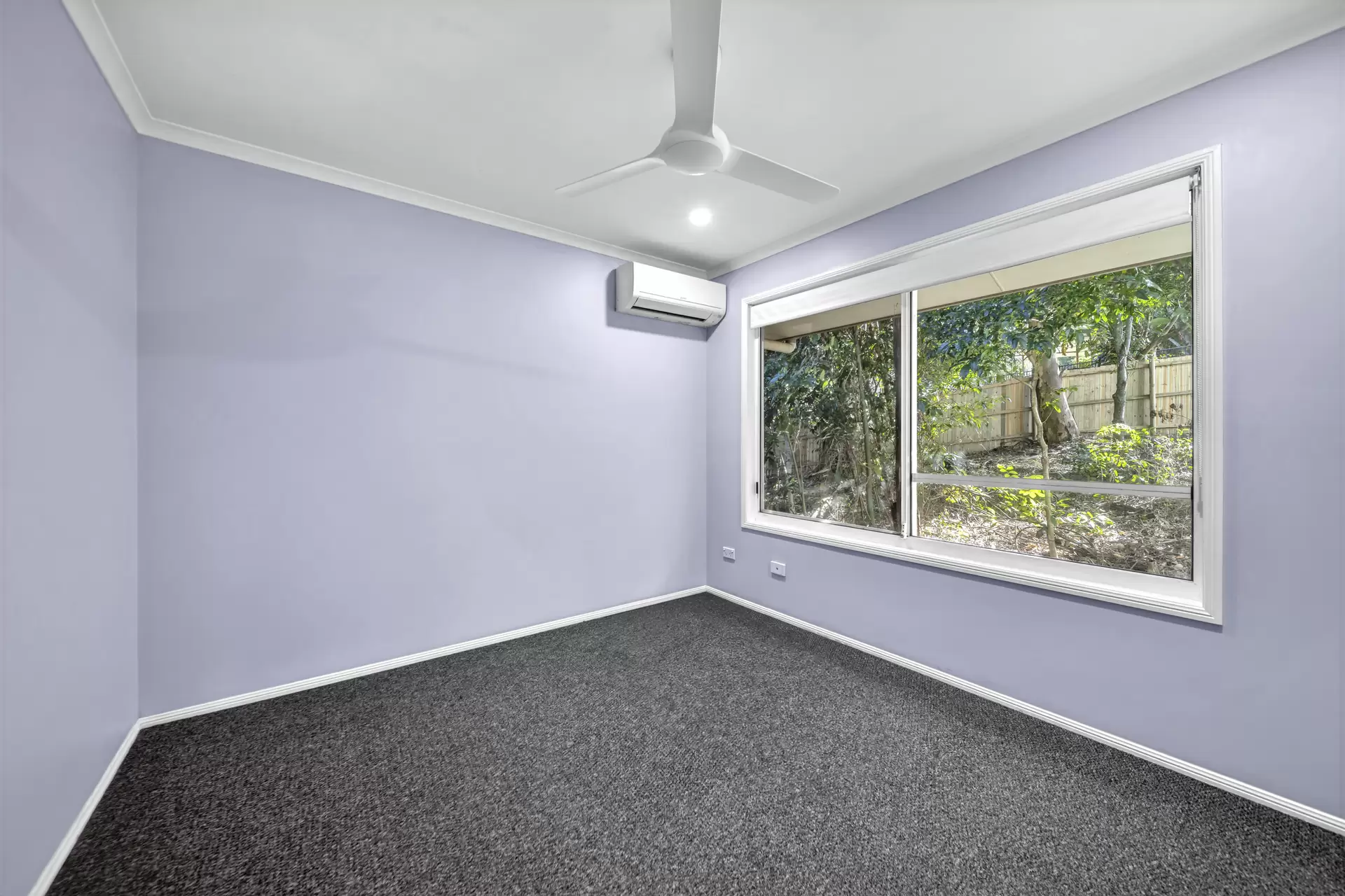 1/11 MacArthur Drive, Cannonvale Sold by Queensland Sotheby's International Realty - image 1