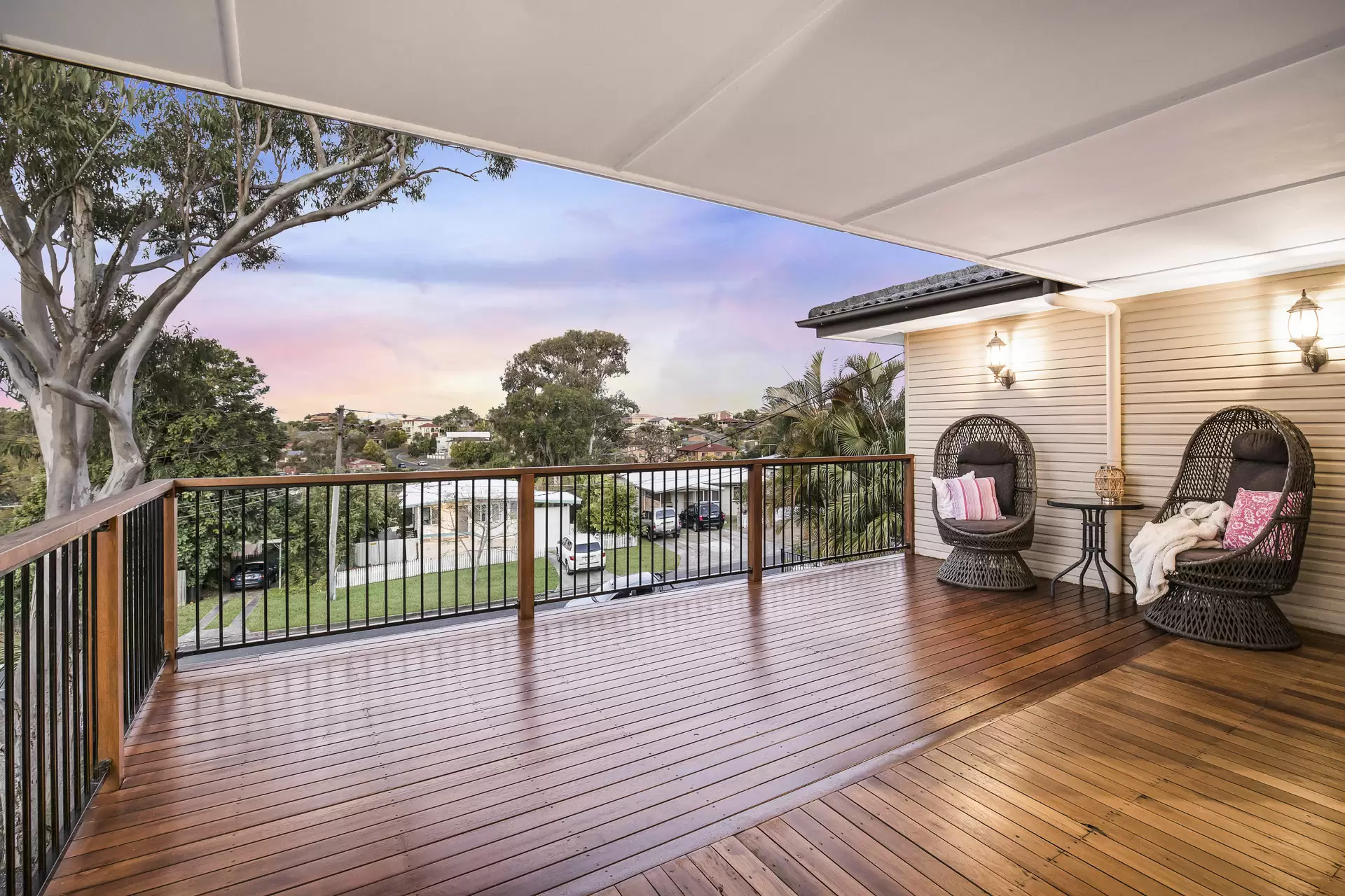 60 Cotswold Street, Carina Sold by  - image 1