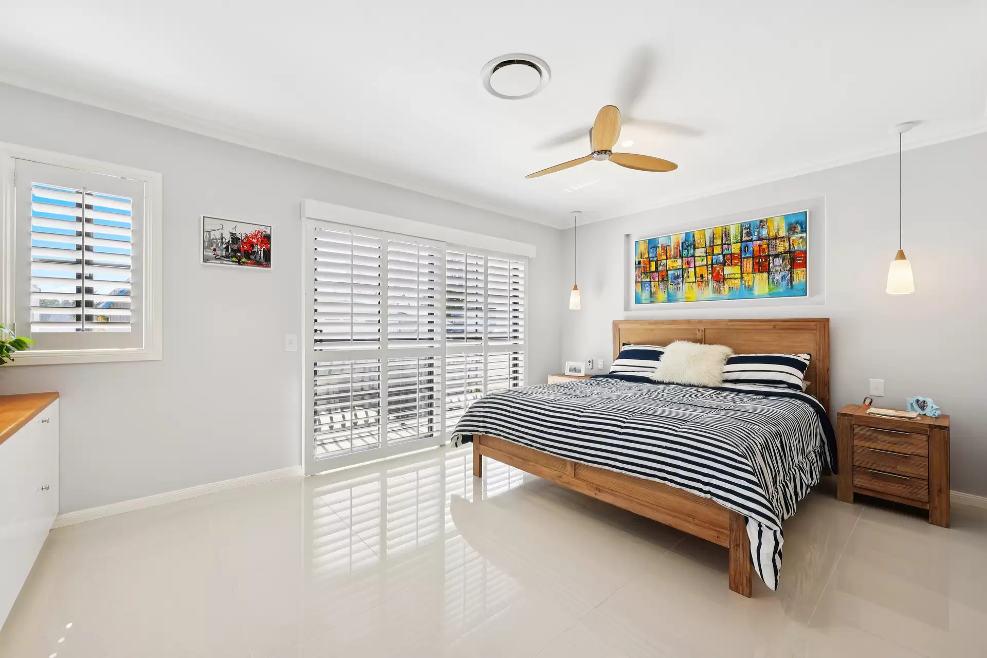1/51 Woodroffe Avenue, Main Beach Sold by Queensland Sotheby's International Realty - image 1