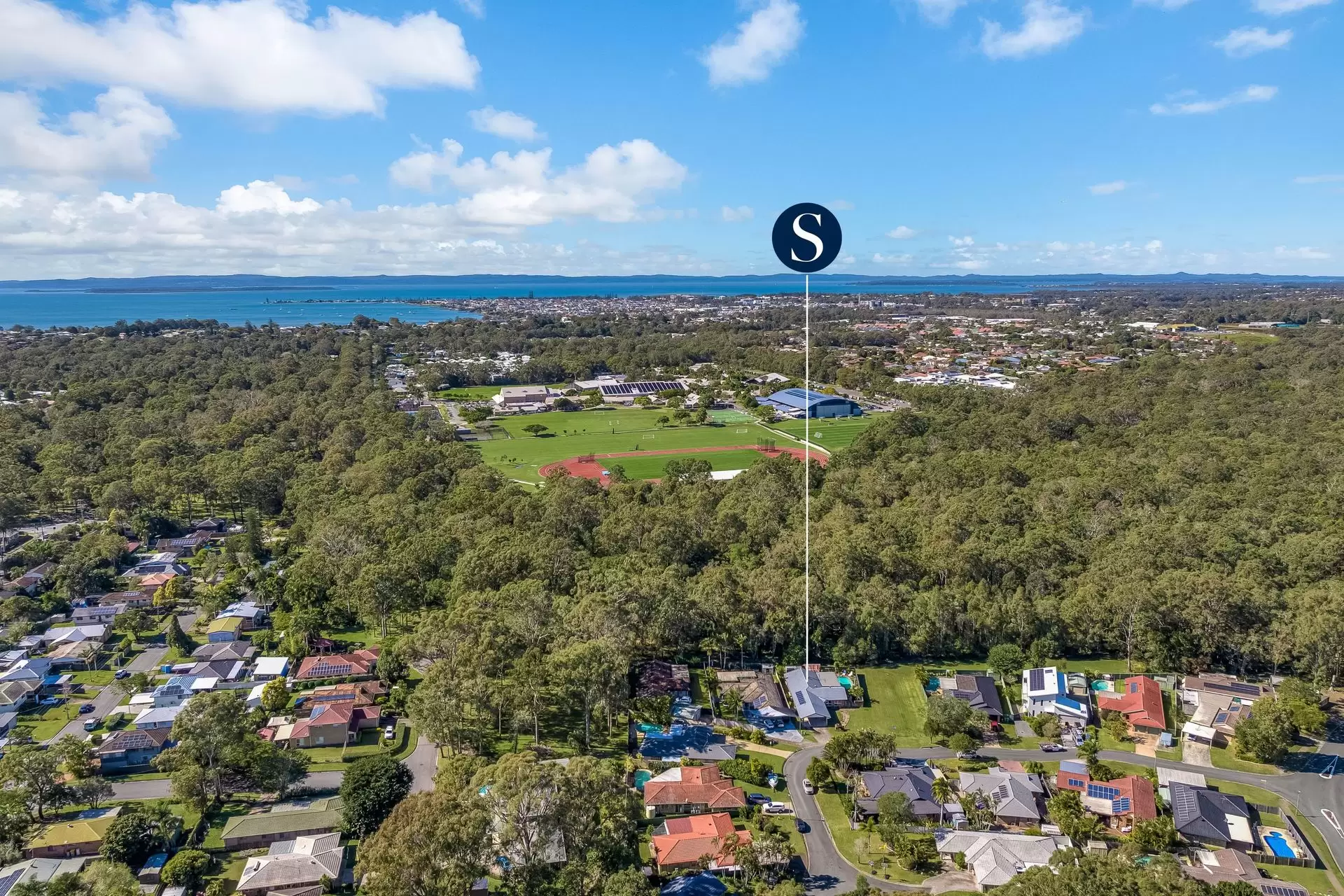 6 Grosvenor Court, Wellington Point Sold by Queensland Sotheby's International Realty - image 1