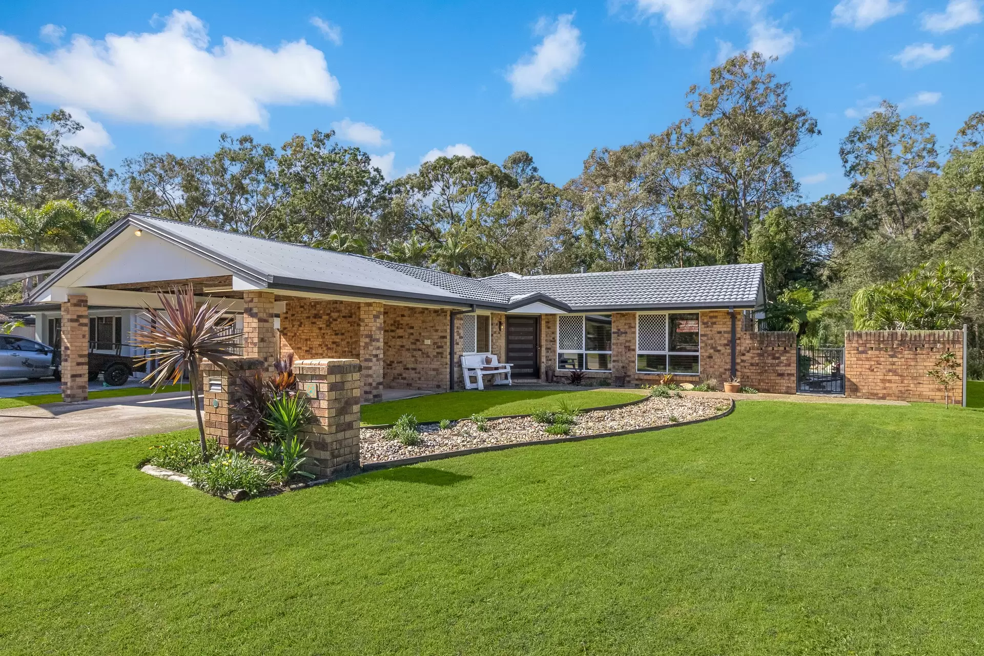 6 Grosvenor Court, Wellington Point Sold by  - image 1