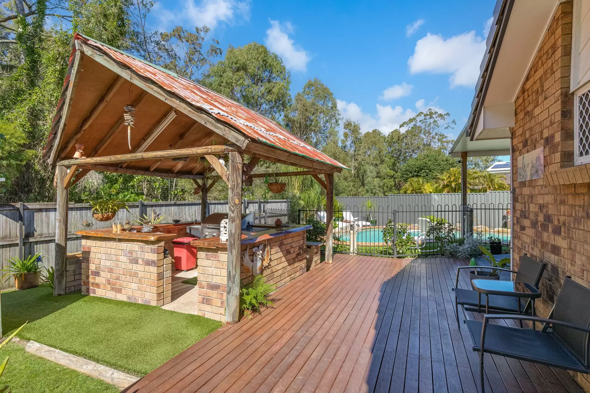 6 Grosvenor Court, Wellington Point Sold by  - image 1