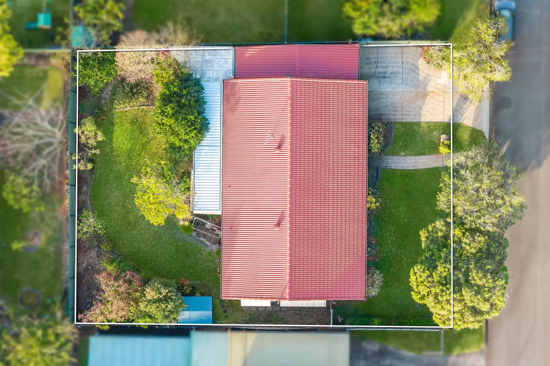 4 Angela Crescent, Cleveland Sold by Queensland Sotheby's International Realty - image 1