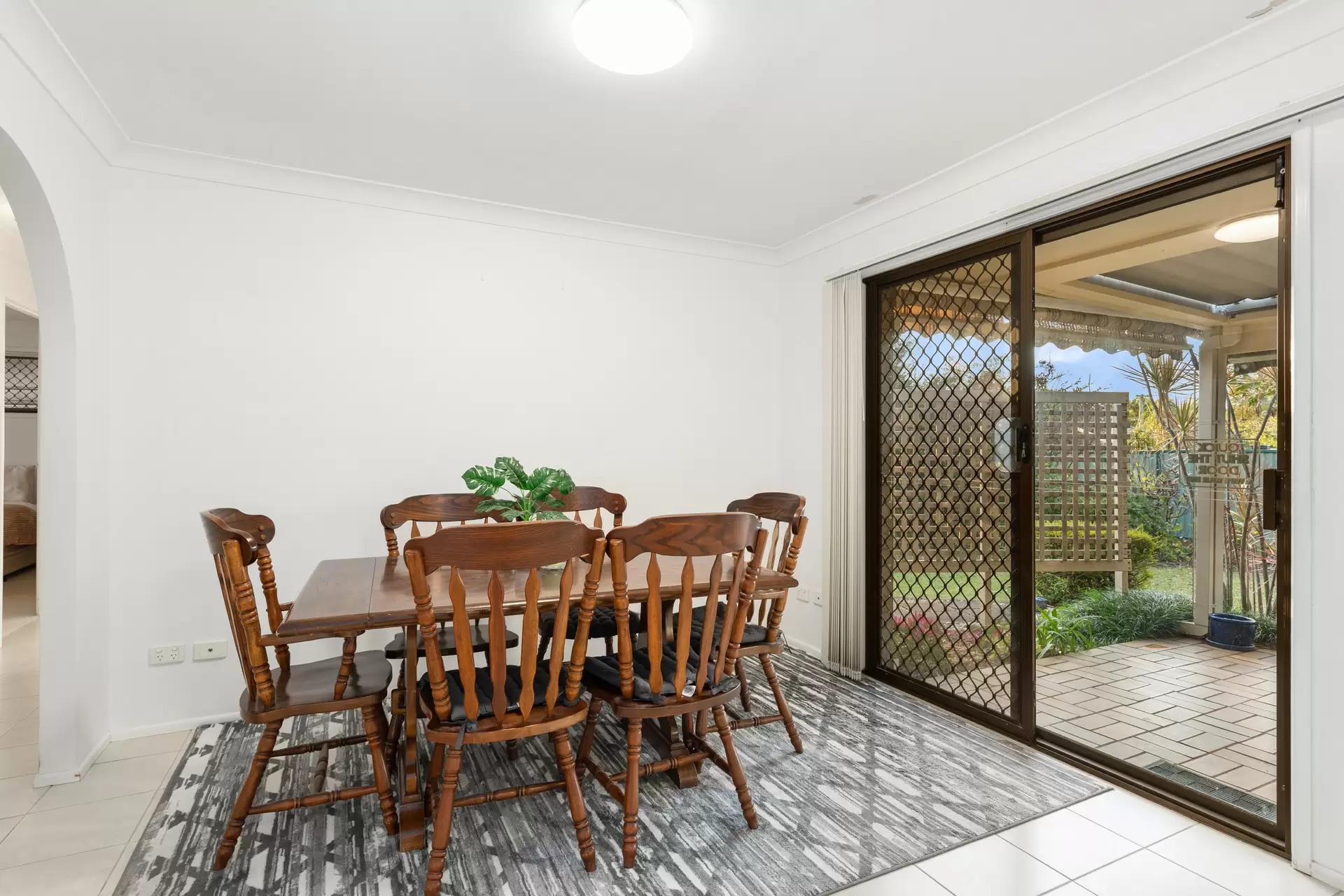 4 Angela Crescent, Cleveland Sold by Queensland Sotheby's International Realty - image 1