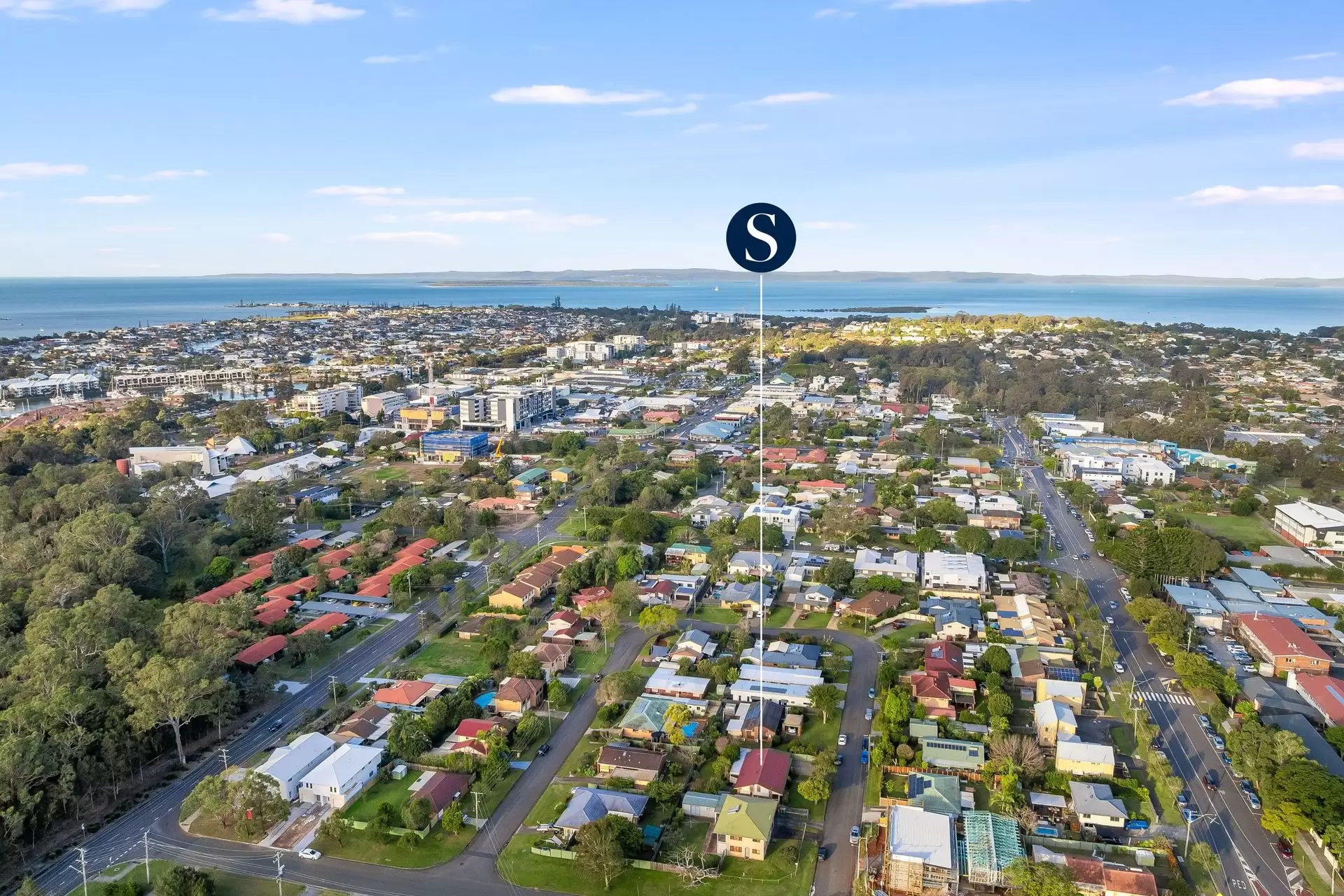 4 Angela Crescent, Cleveland Sold by Queensland Sotheby's International Realty - image 1