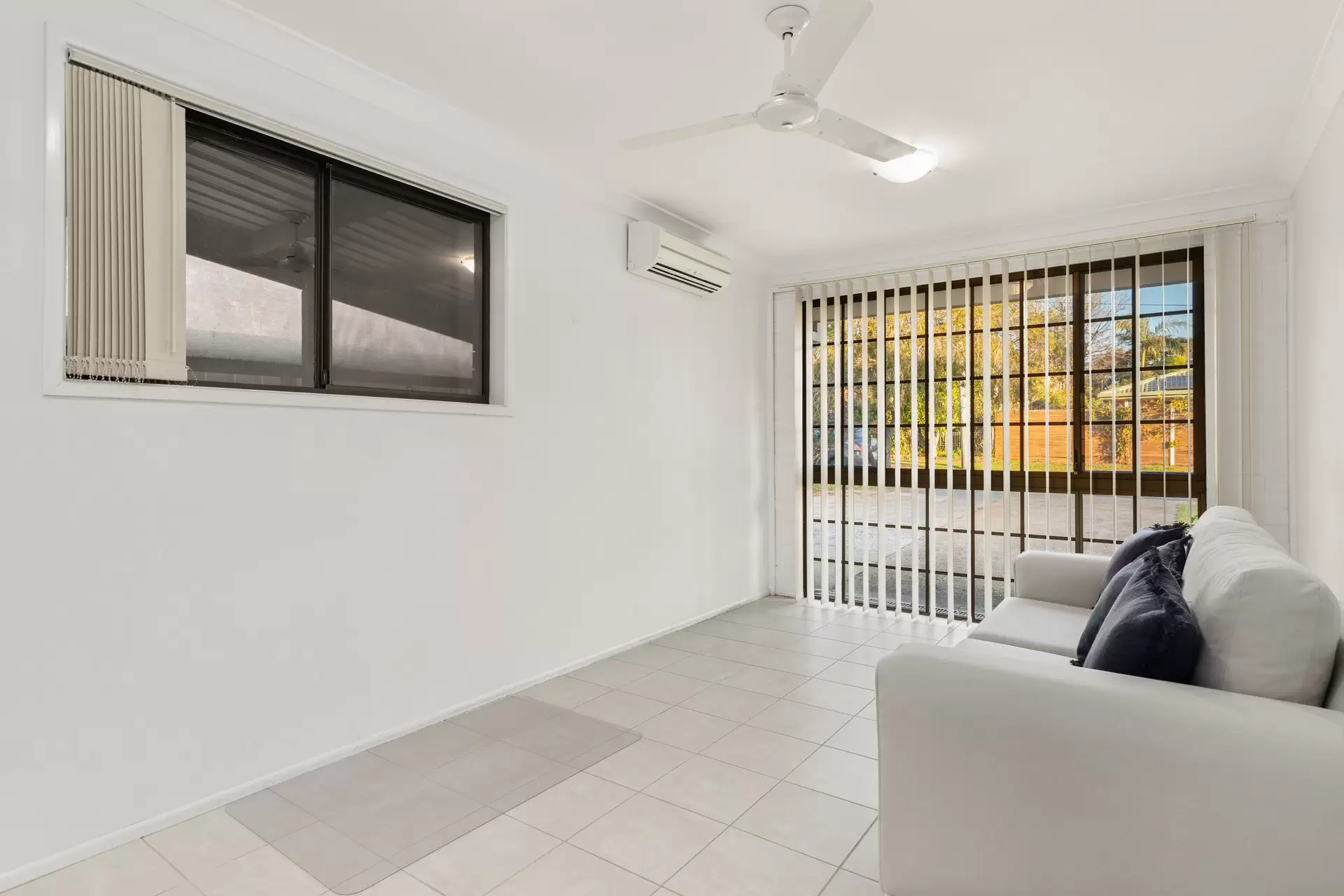 4 Angela Crescent, Cleveland Sold by Queensland Sotheby's International Realty - image 1