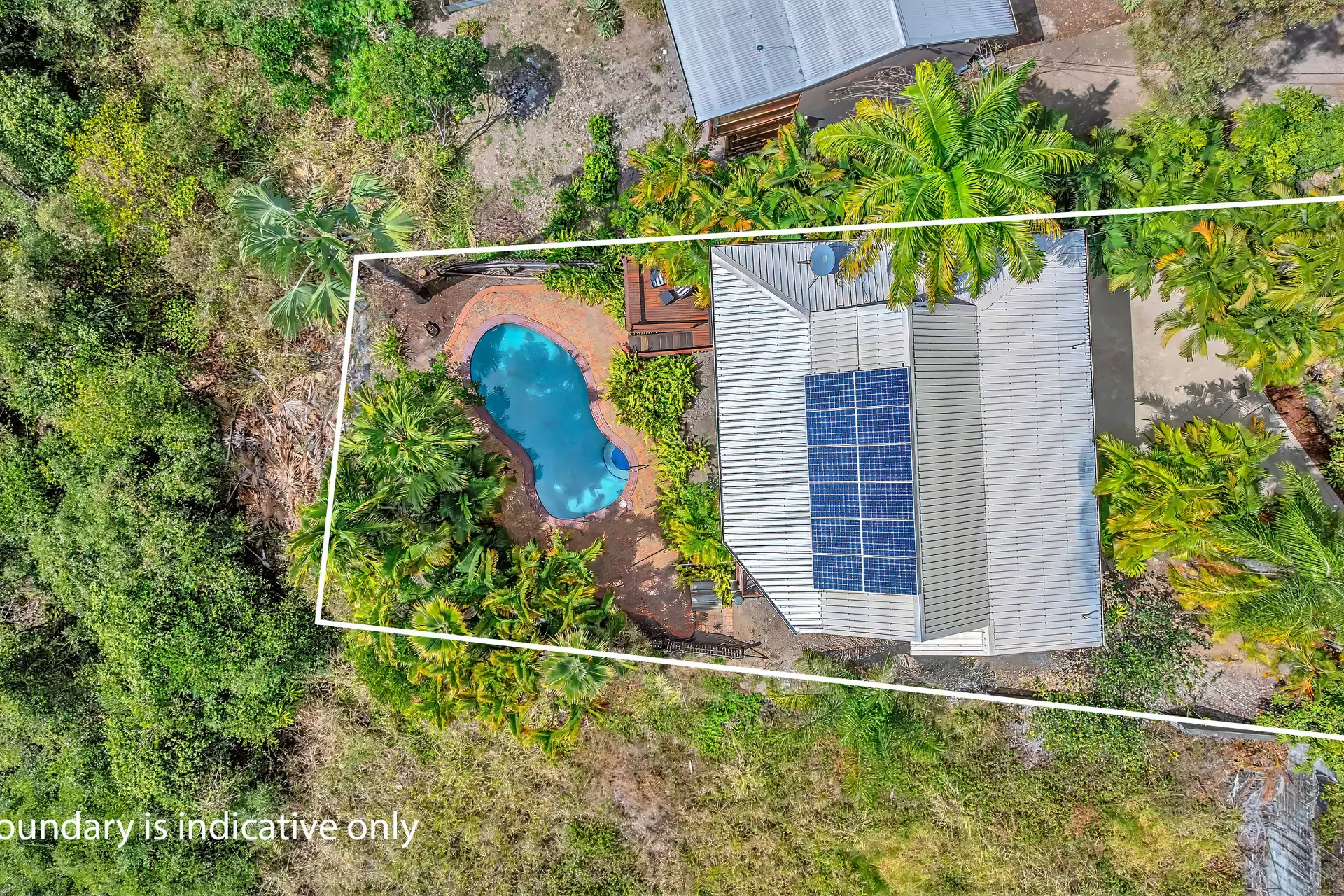 15 Passage Avenue, Shute Harbour For Sale by Queensland Sotheby's International Realty - image 1