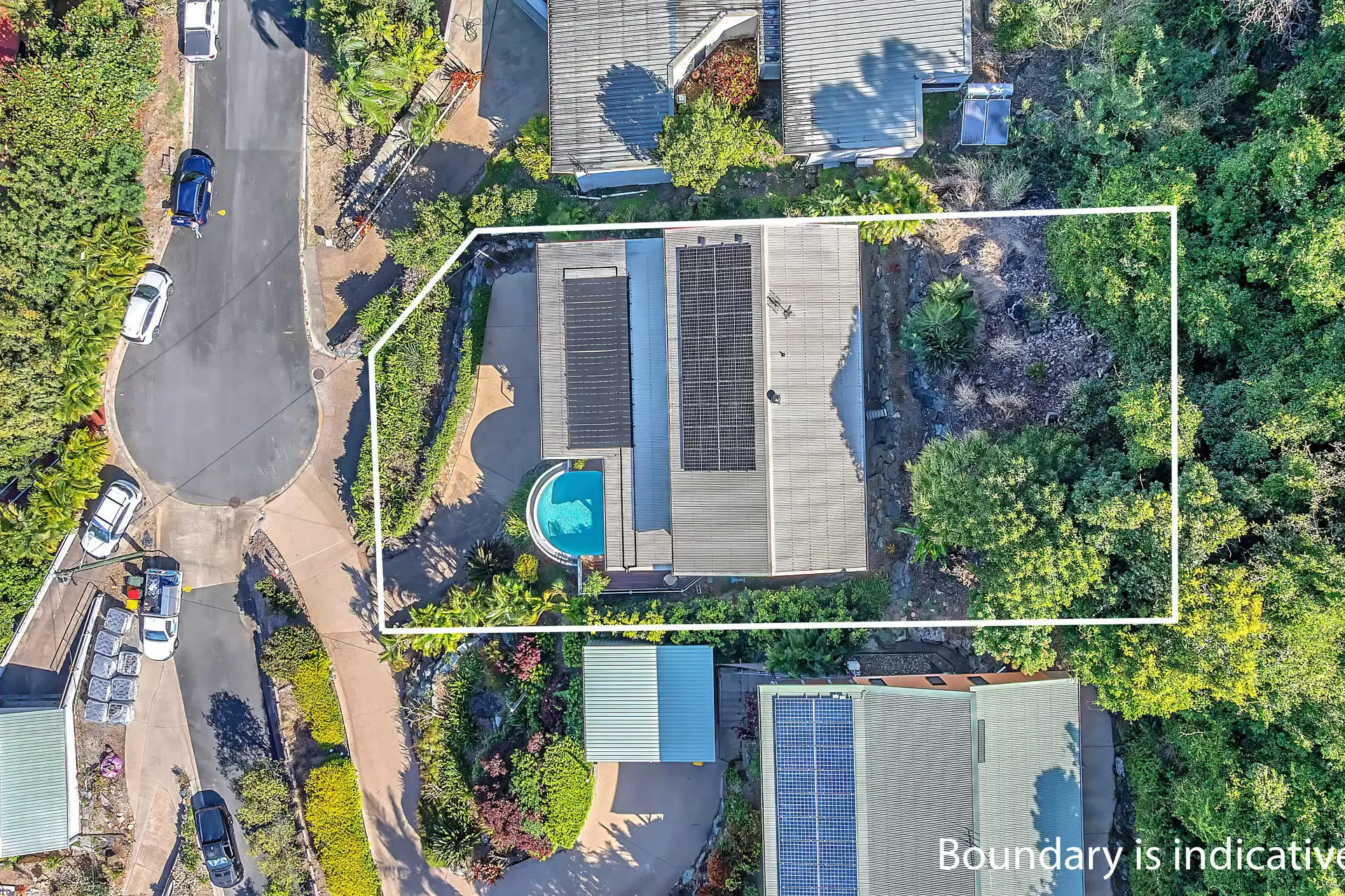 6 Stewart Drive, Cannonvale Sold by Queensland Sotheby's International Realty - image 1