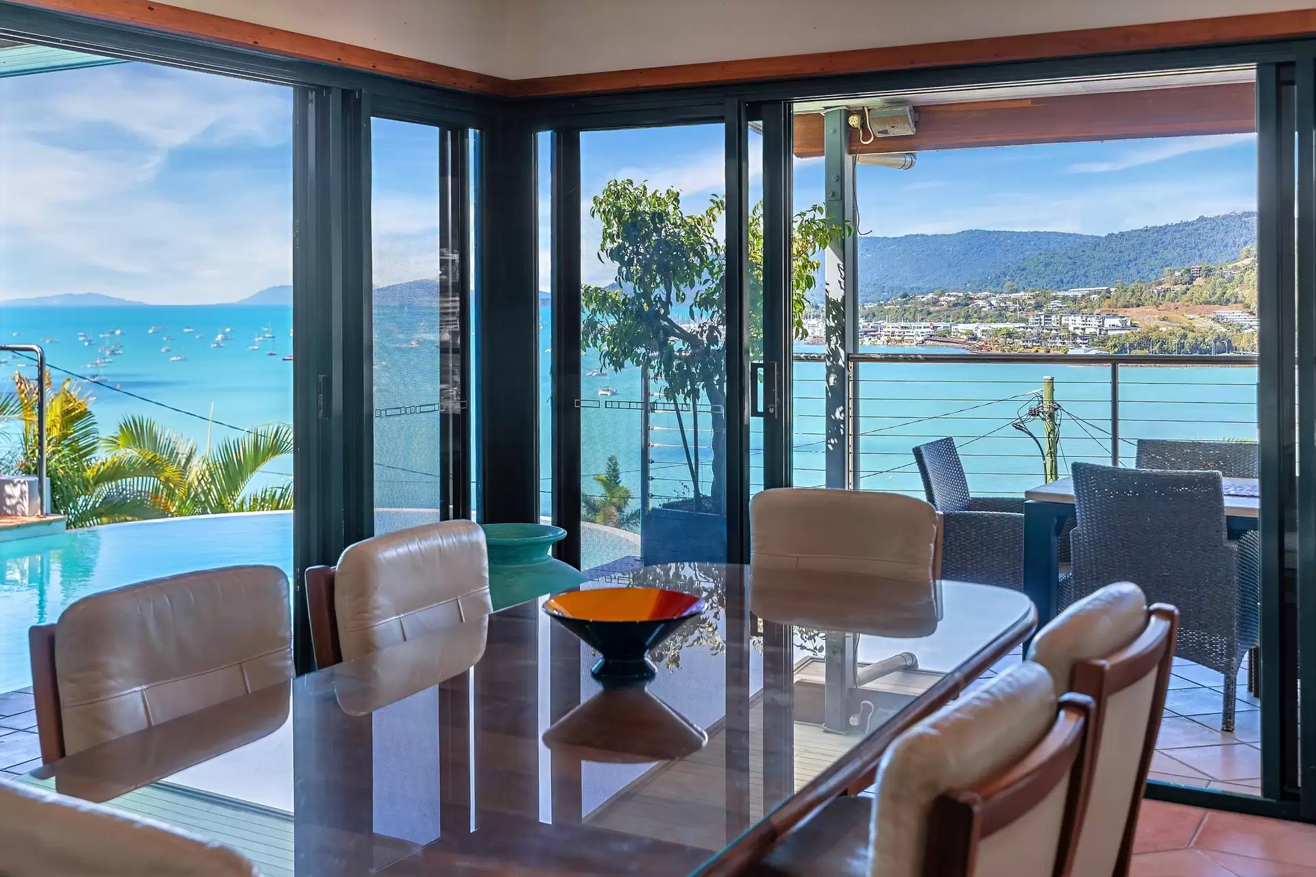 6 Stewart Drive, Cannonvale Sold by Queensland Sotheby's International Realty - image 1