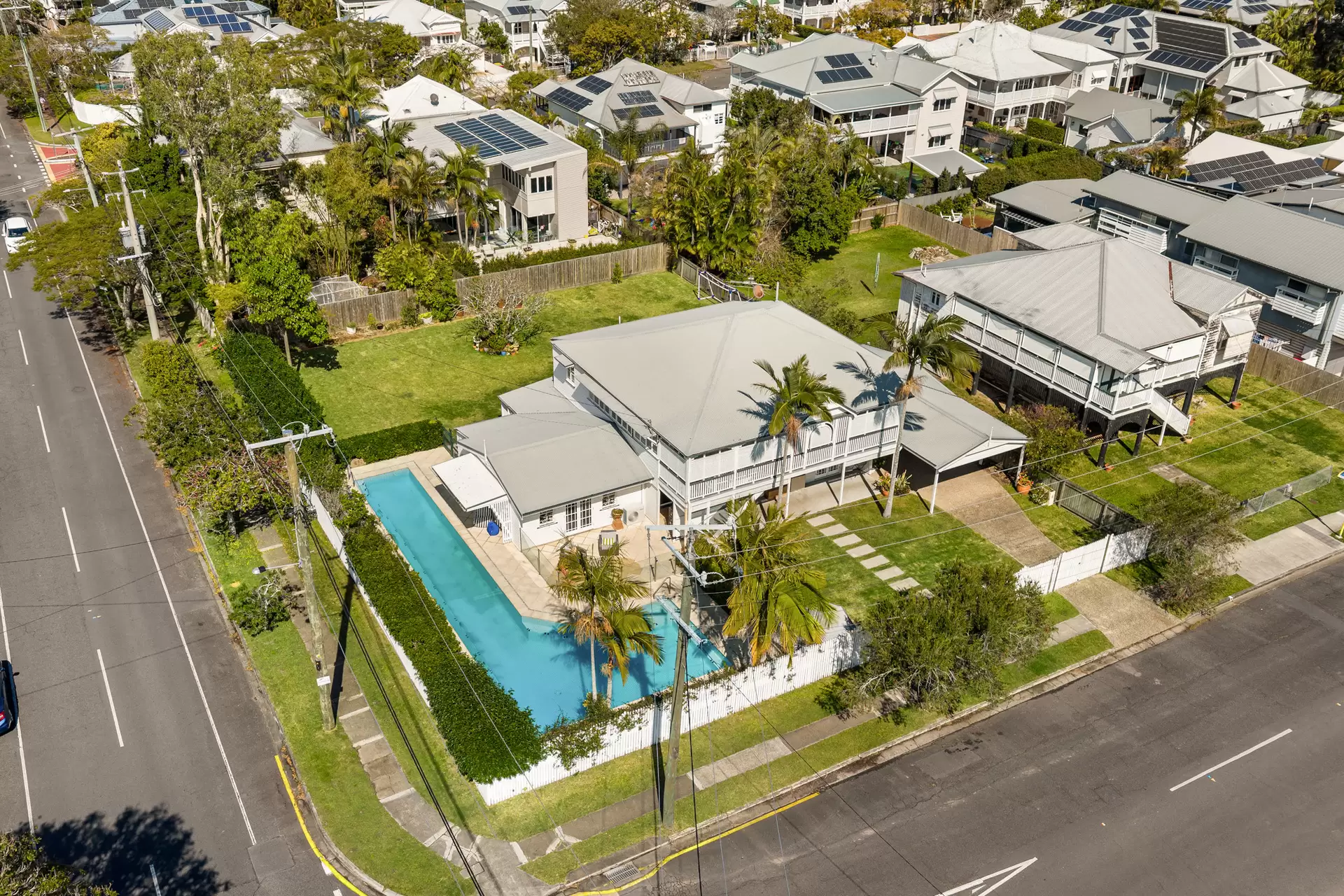 4 Emma Street, Kalinga Sold by Queensland Sotheby's International Realty - image 1