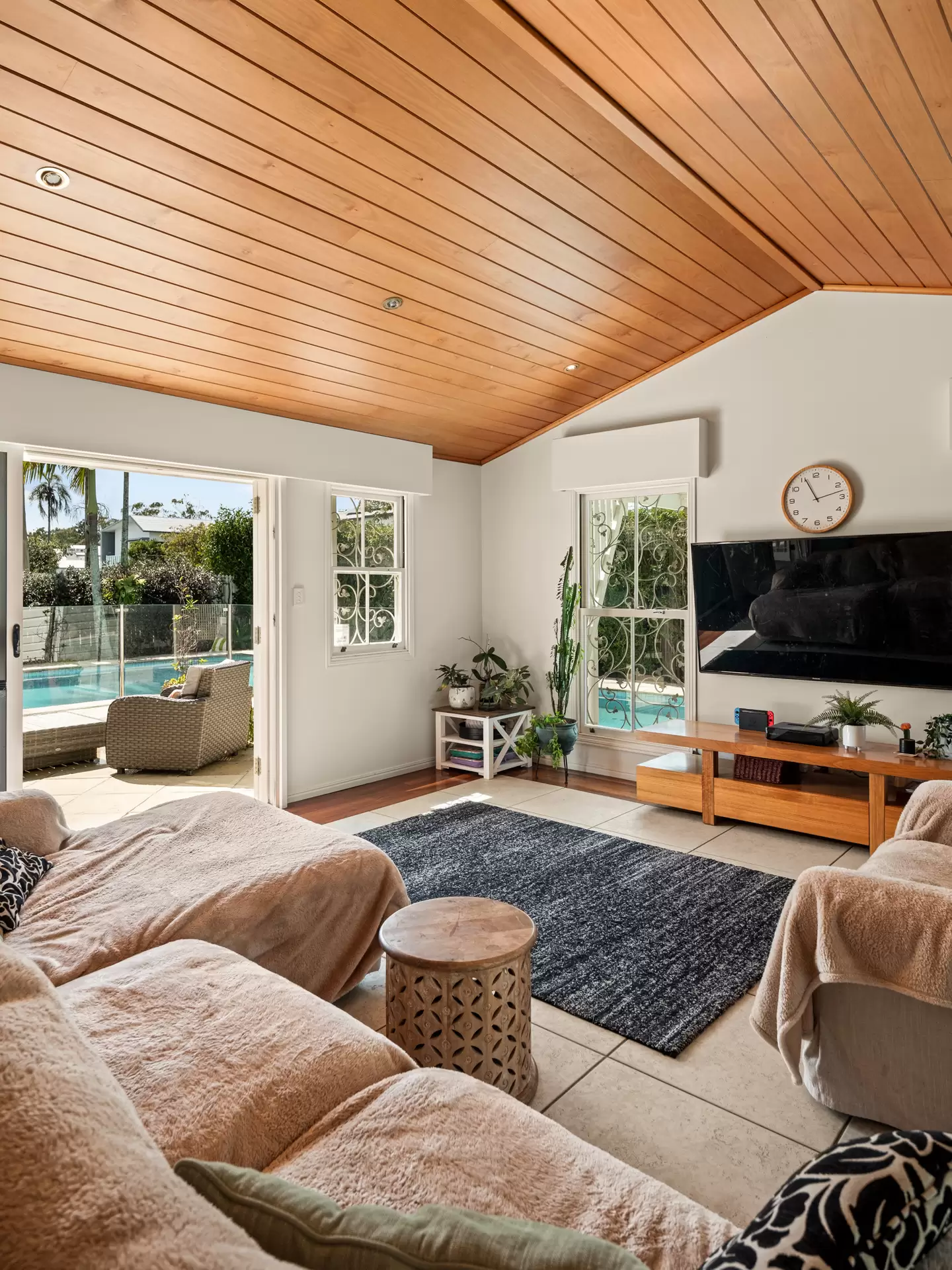 4 Emma Street, Kalinga Sold by Queensland Sotheby's International Realty - image 1