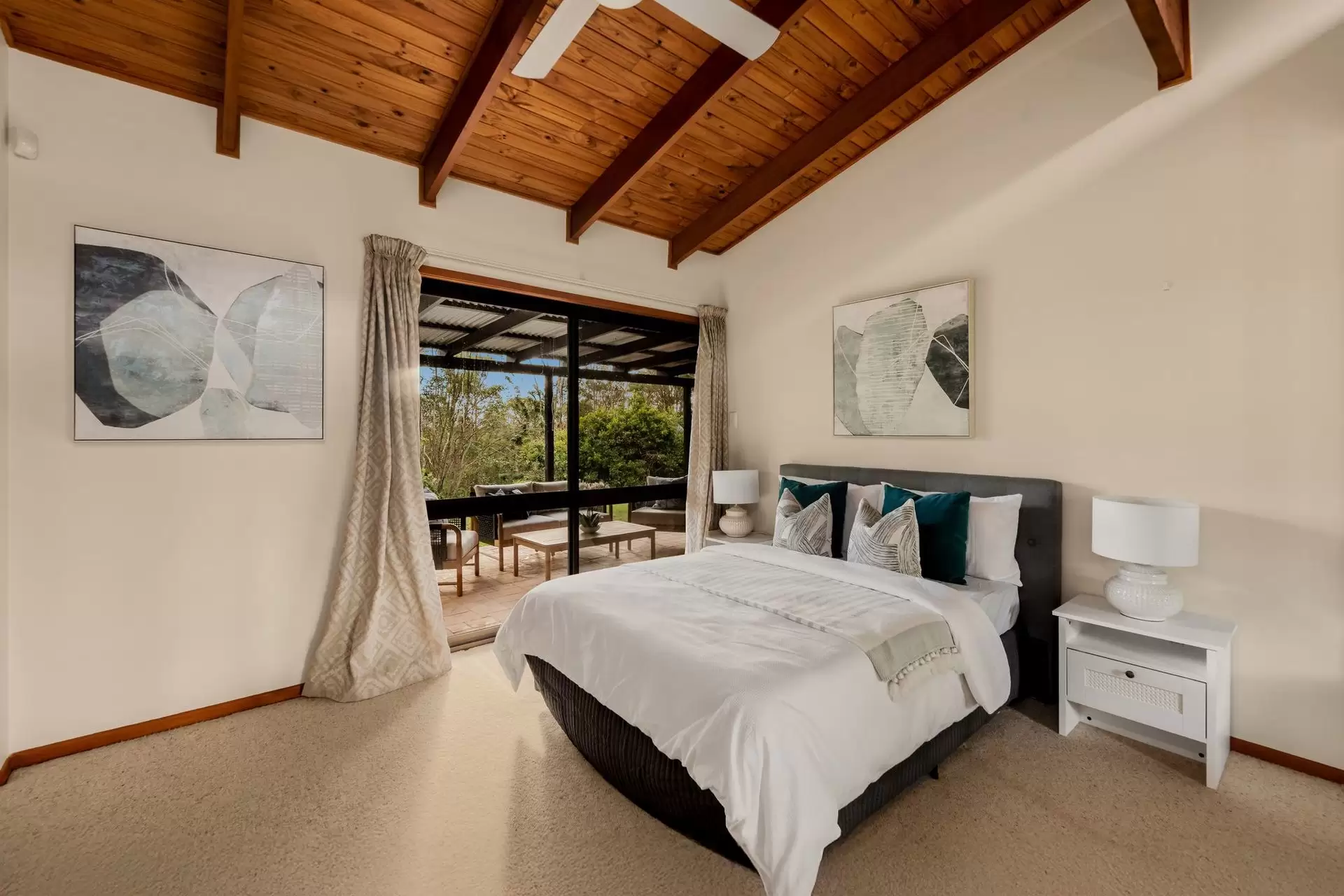 200 Kloske Road, Burbank Sold by Queensland Sotheby's International Realty - image 1