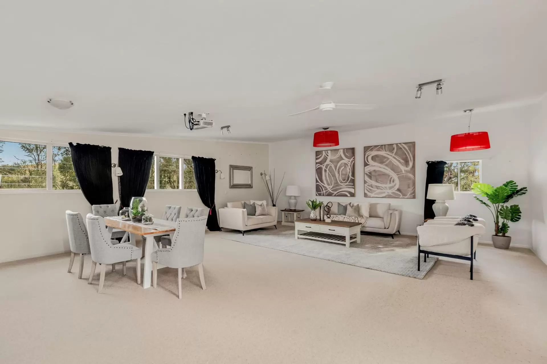 200 Kloske Road, Burbank Sold by Queensland Sotheby's International Realty - image 1