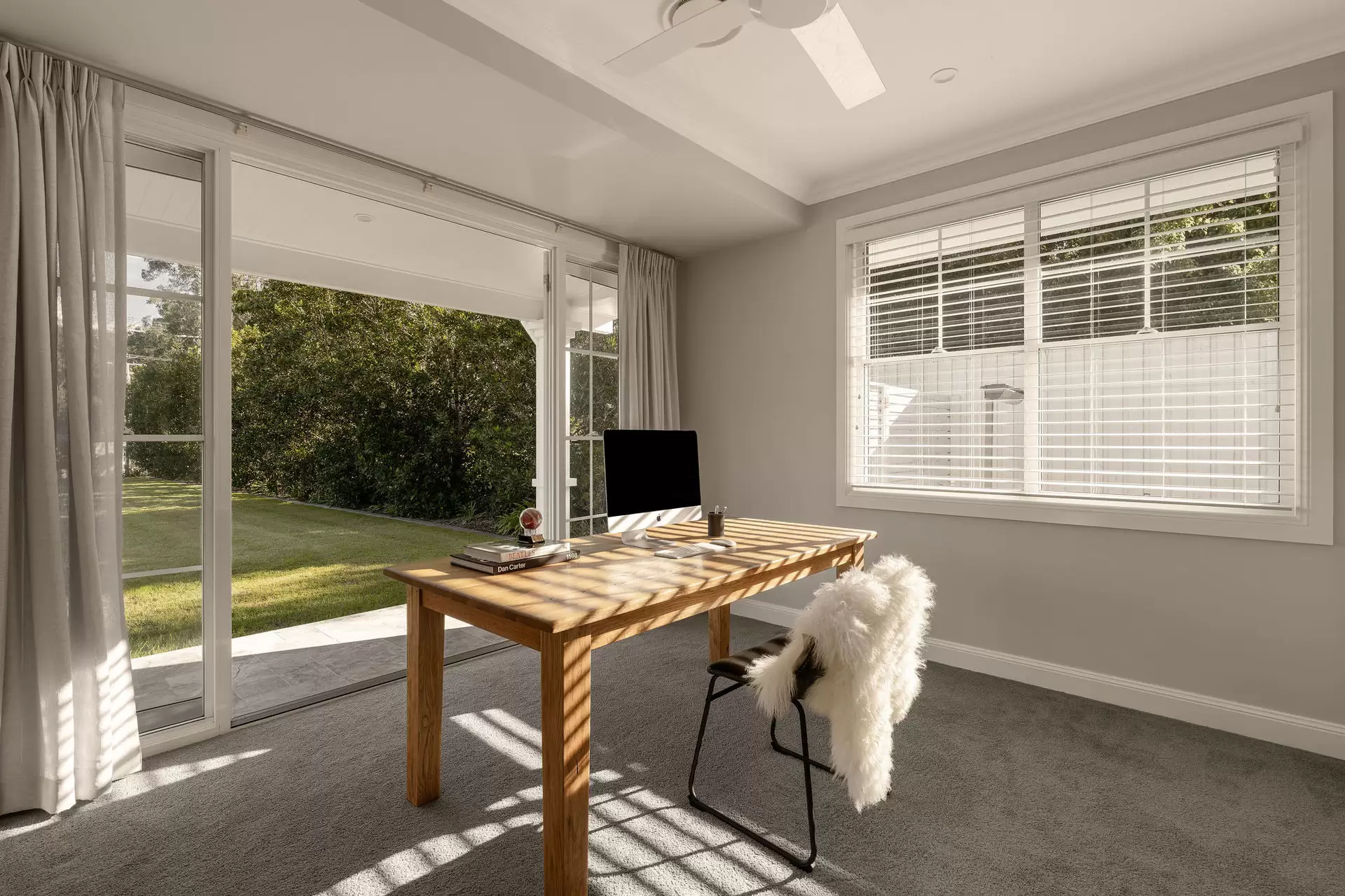 560 Grassdale Road, Gumdale Sold by Queensland Sotheby's International Realty - image 1