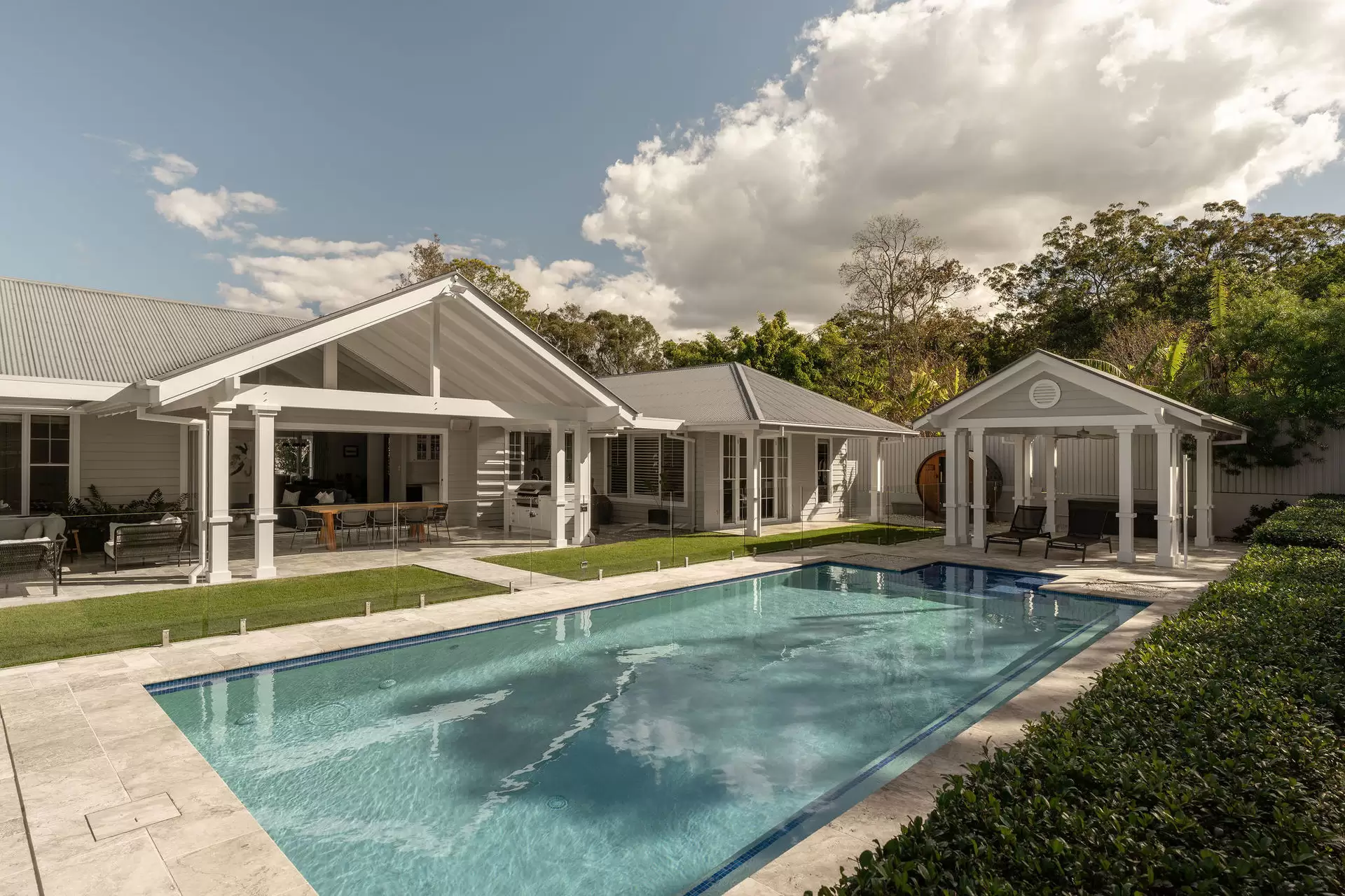 560 Grassdale Road, Gumdale Sold by Queensland Sotheby's International Realty - image 1