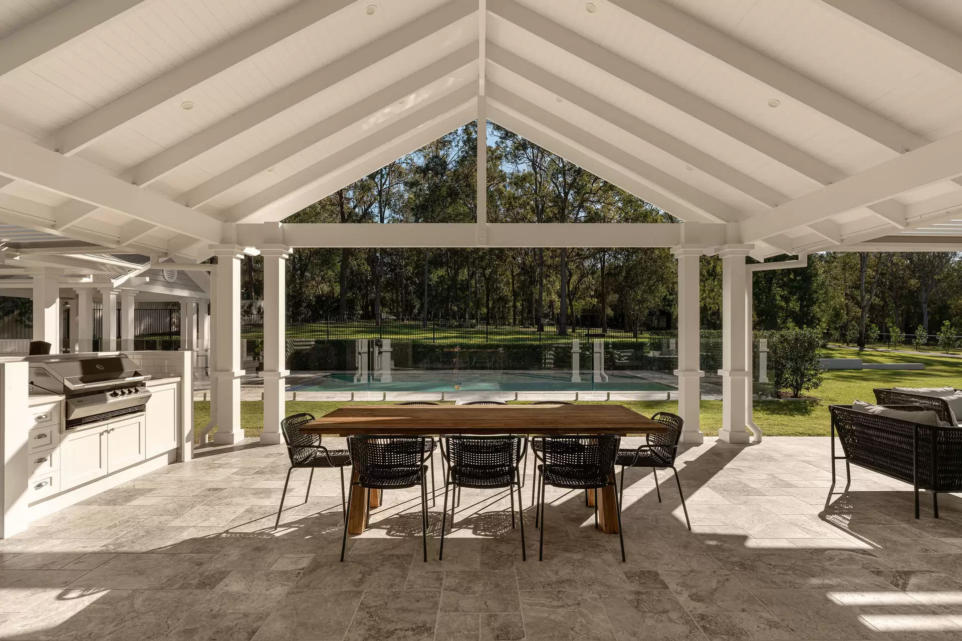 560 Grassdale Road, Gumdale Sold by Queensland Sotheby's International Realty - image 1