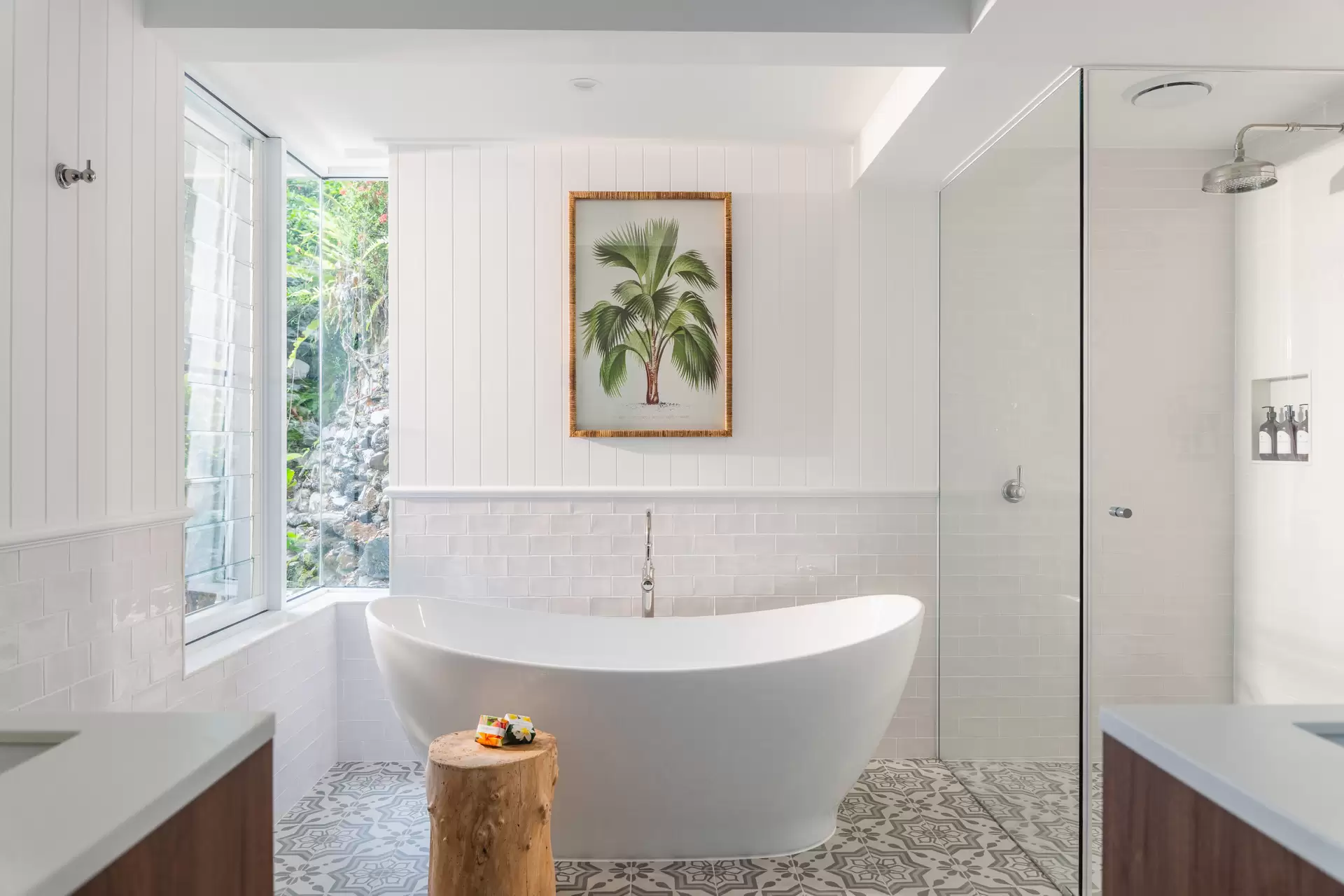 15 Wharf Street, Port Douglas For Sale by Queensland Sotheby's International Realty - image 1
