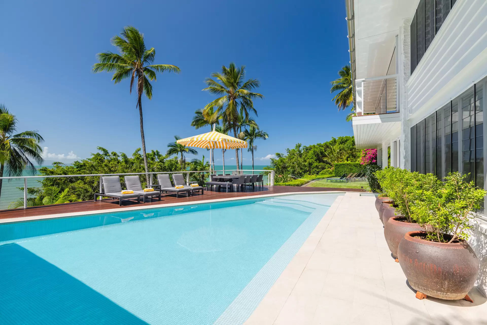 15 Wharf Street, Port Douglas For Sale by Queensland Sotheby's International Realty - image 1