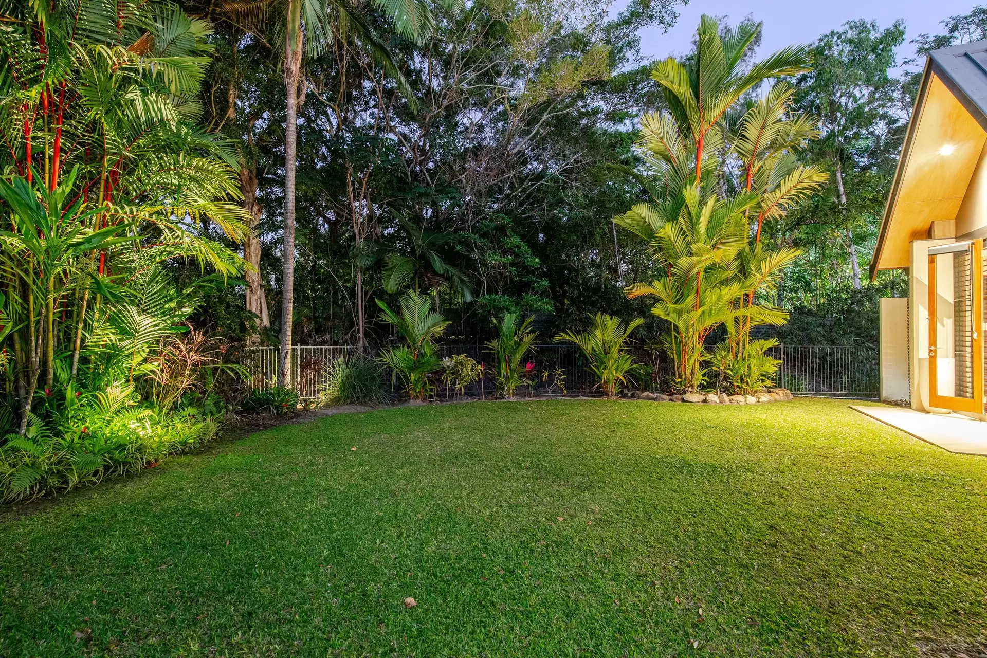 1 Bale Drive, Port Douglas For Sale by Queensland Sotheby's International Realty - image 1
