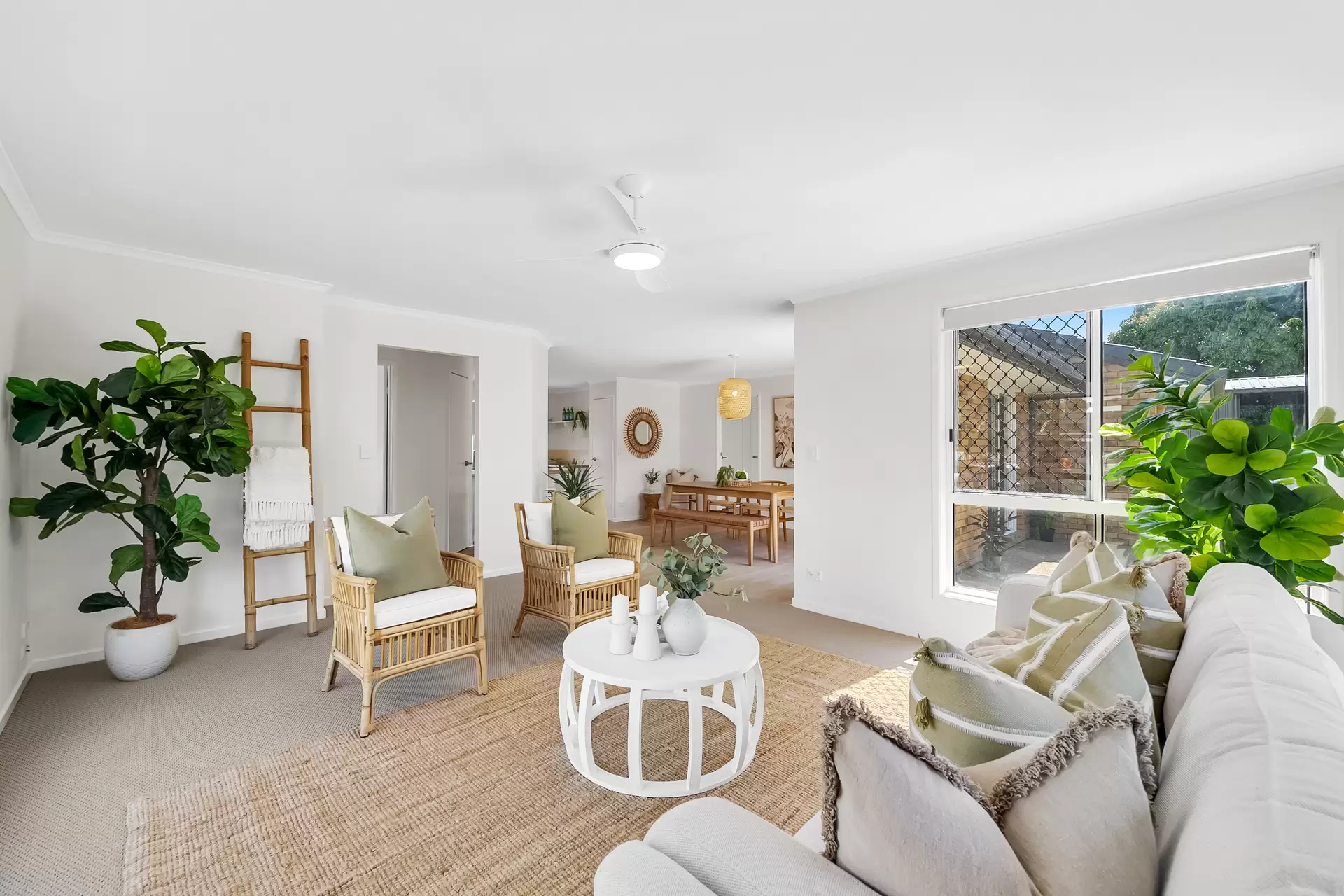 146 Mudjimba Beach Road, Mudjimba Sold by Queensland Sotheby's International Realty - image 1