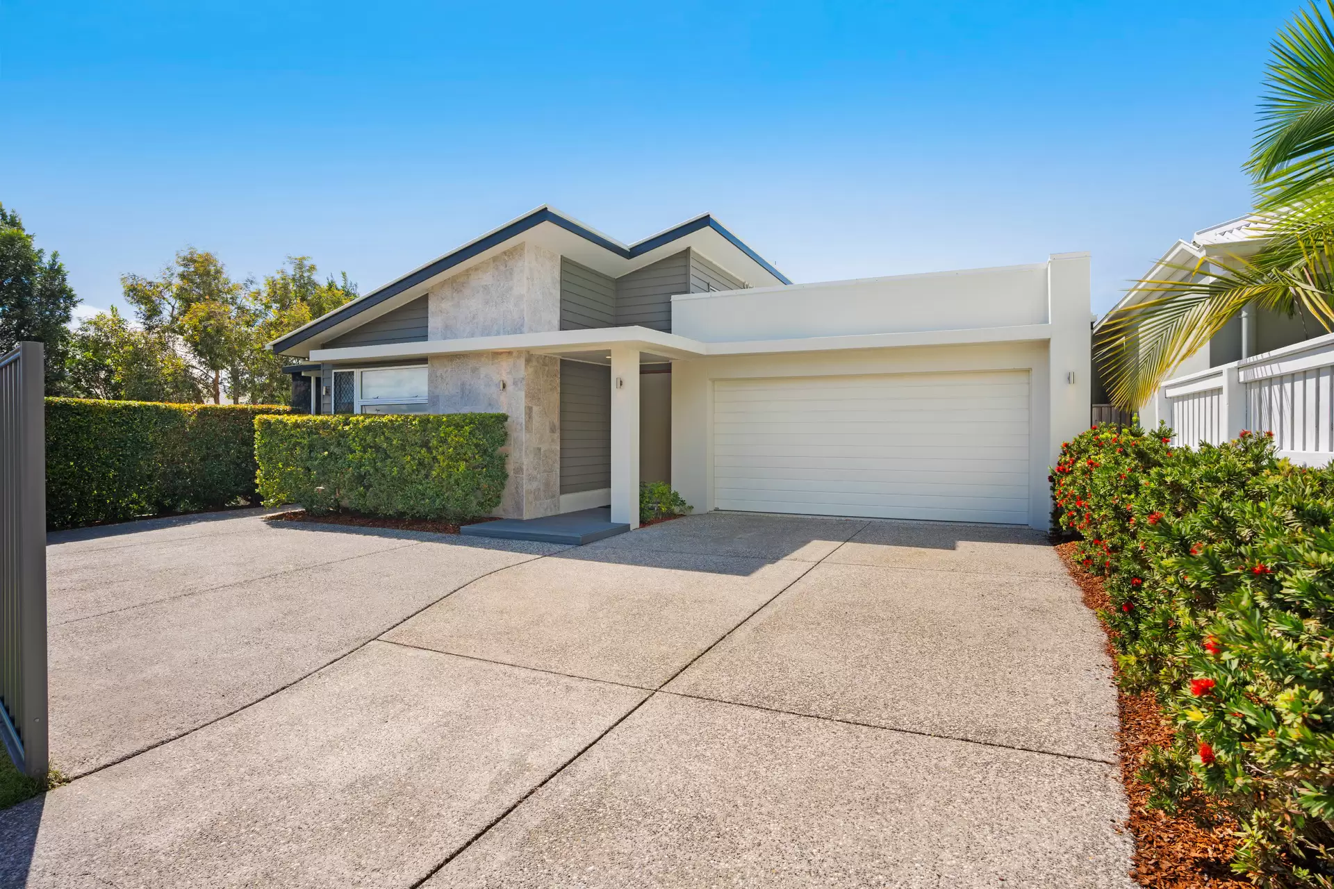 199 Old Emu Mountain Road, Peregian Beach Sold by Queensland Sotheby's International Realty - image 1