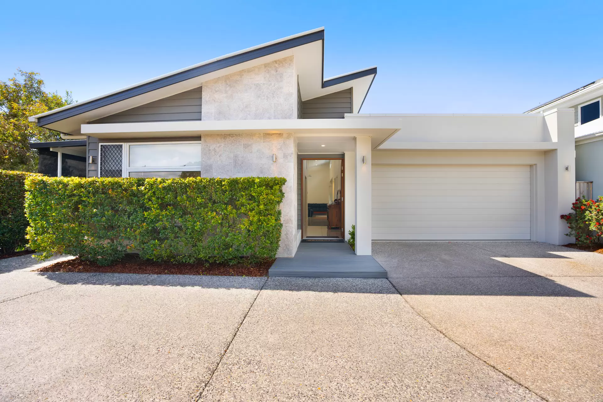 199 Old Emu Mountain Road, Peregian Beach Sold by Queensland Sotheby's International Realty - image 1