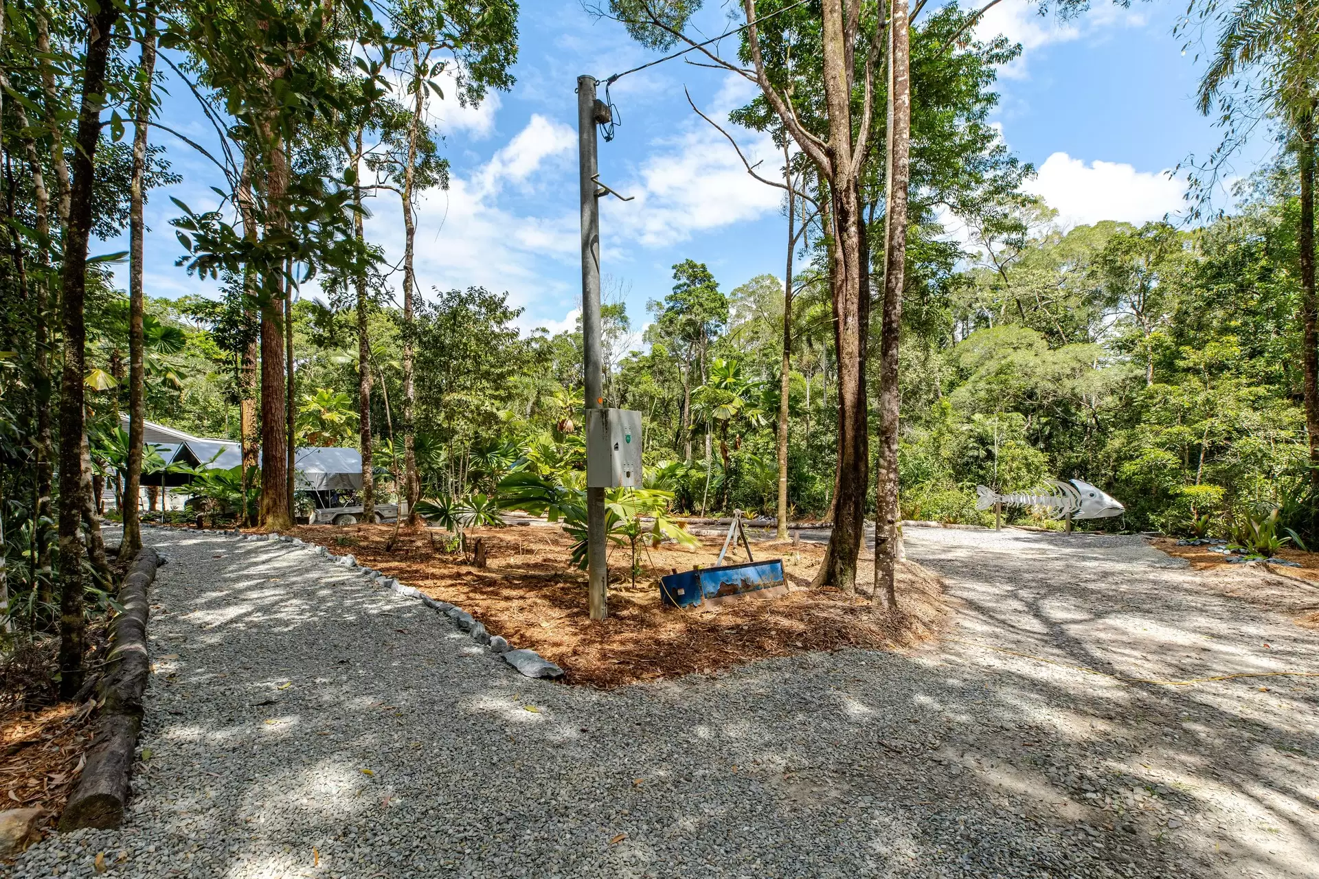 111 Thornton Peak Drive, Forest Creek Sold by Queensland Sotheby's International Realty - image 1